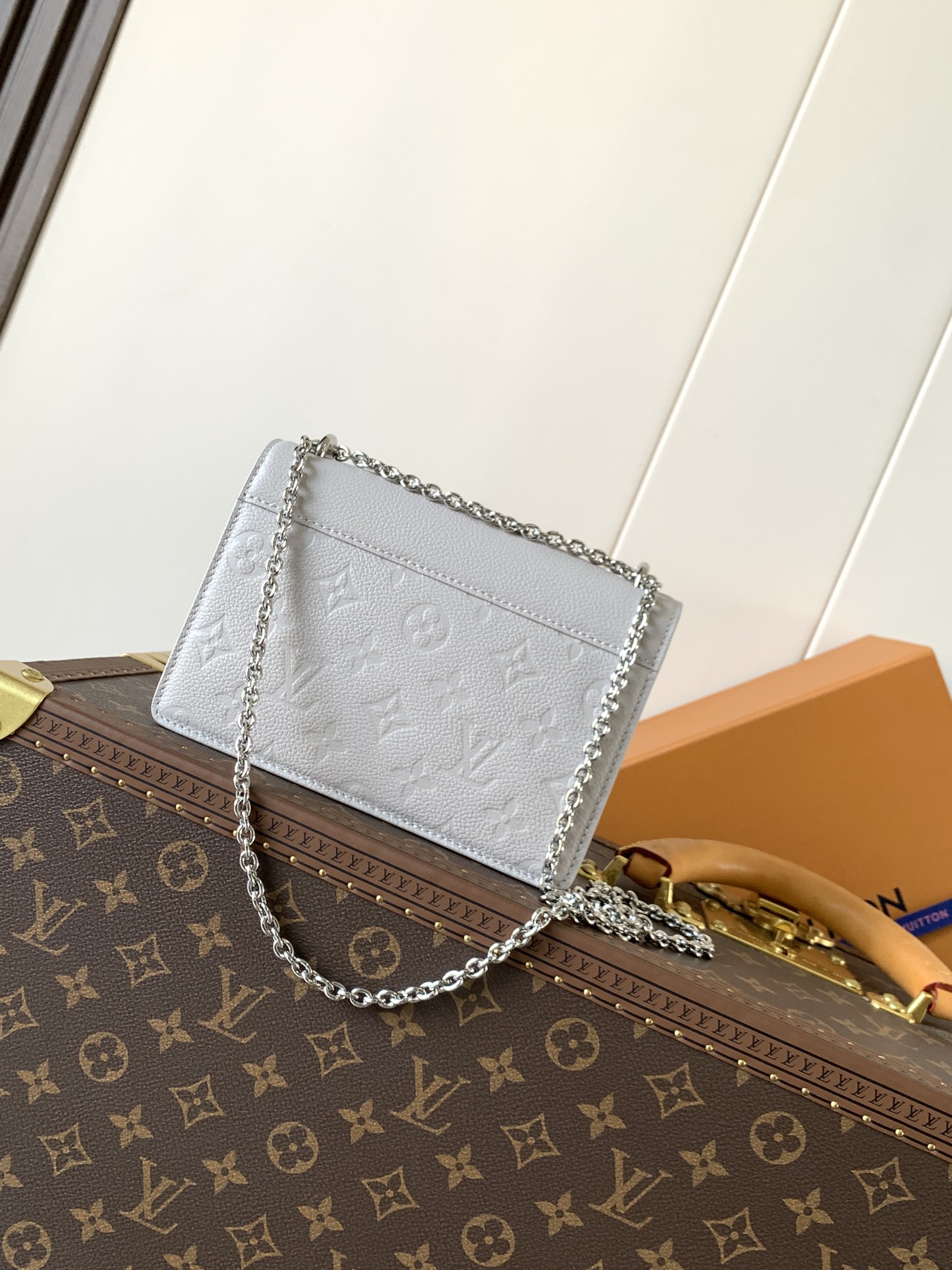 顶级原单，变码芯片M13569黑色M13570 灰 M25814 酒红 (链条/压花)【Portefeu