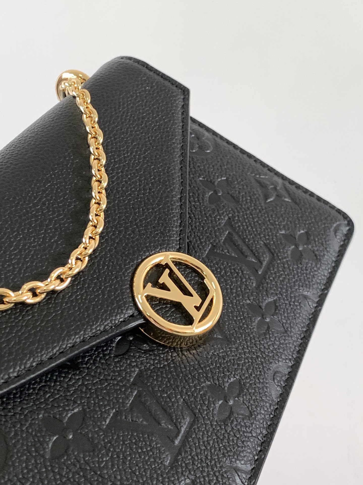 顶级原单，变码芯片M13569黑色M13570 灰 M25814 酒红 (链条/压花)【Portefeu