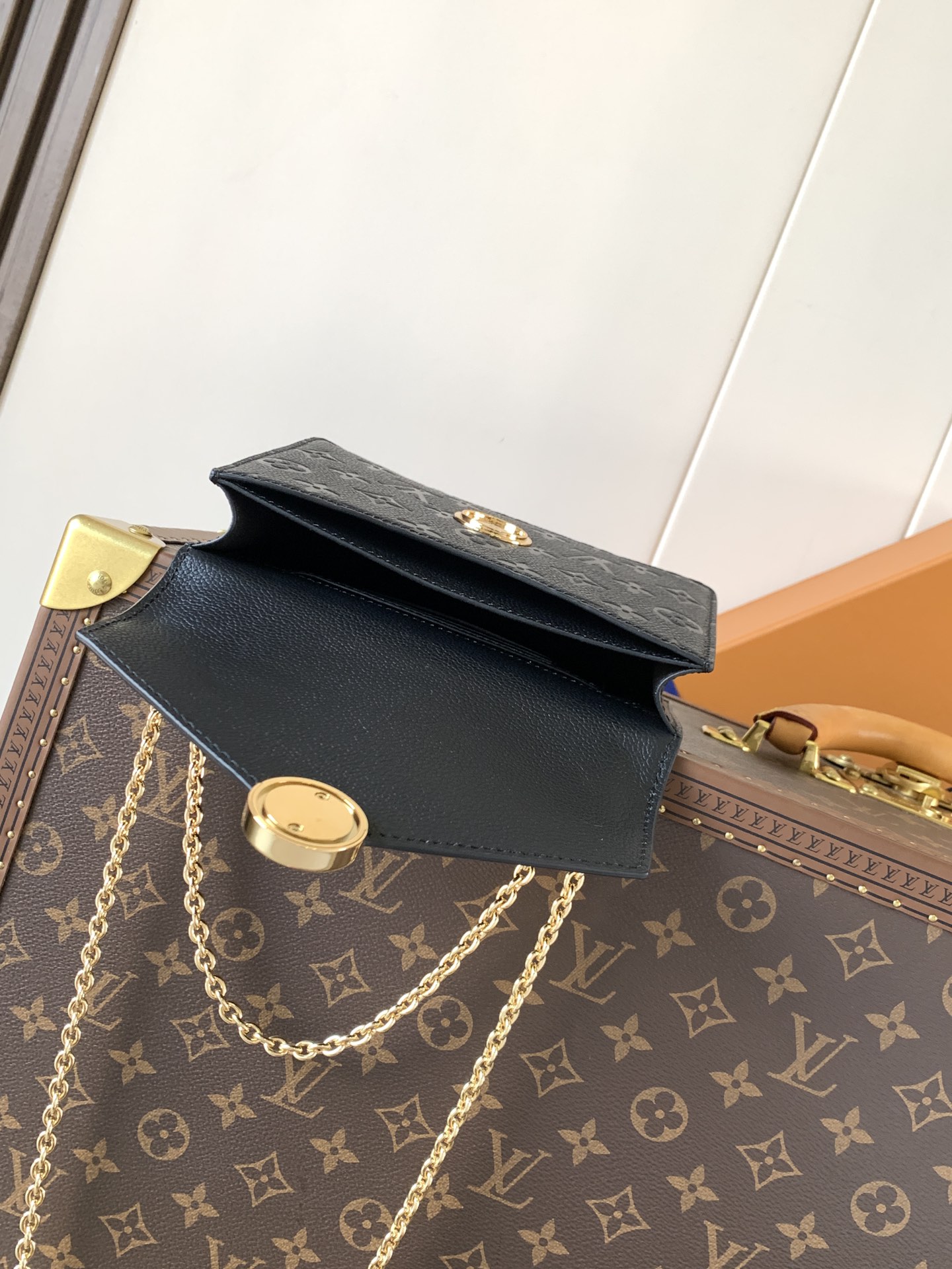 顶级原单，变码芯片M13569黑色M13570 灰 M25814 酒红 (链条/压花)【Portefeu