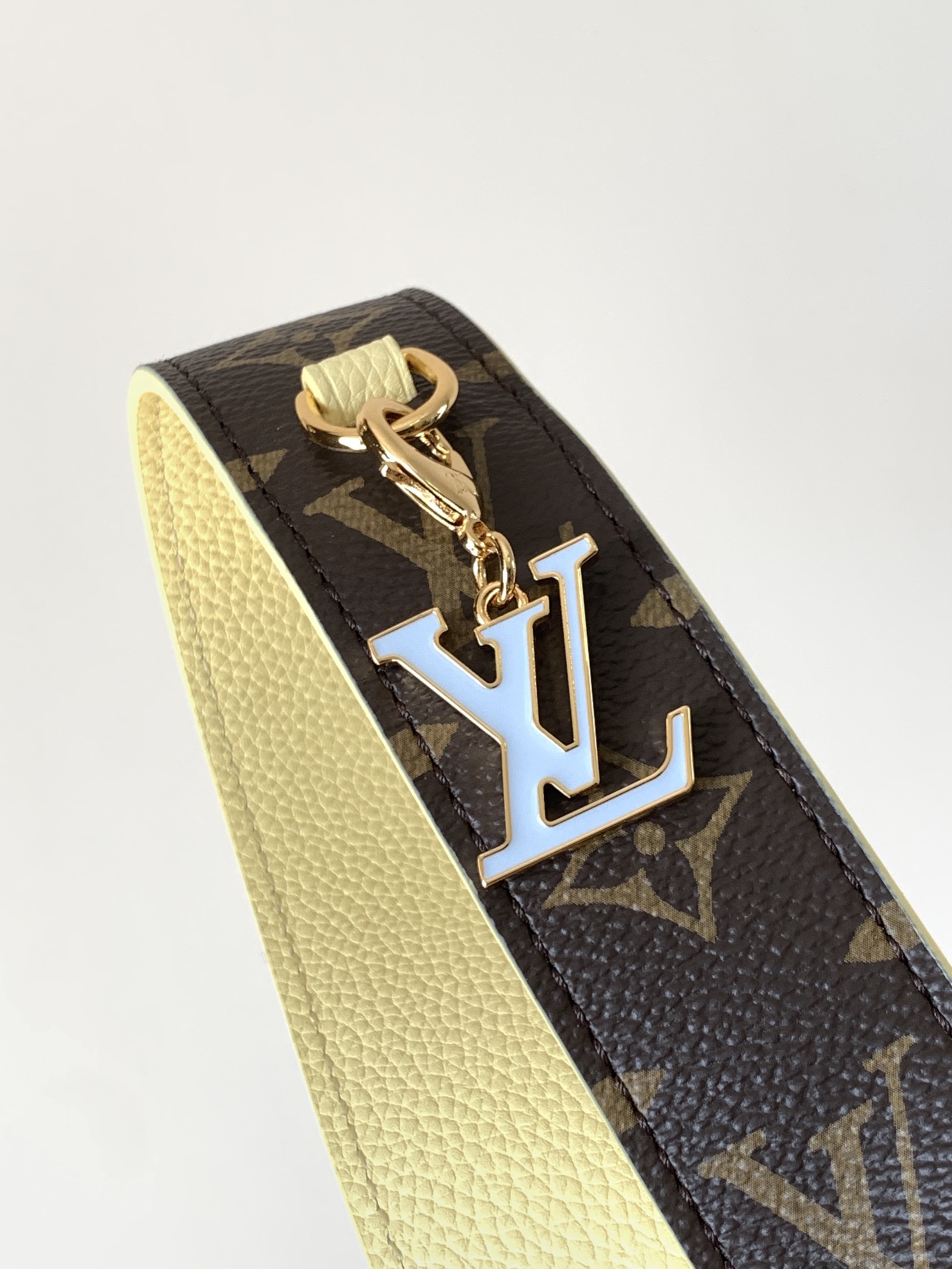 顶级原单，变码芯片M24606黑花 M46970老花M24474白花，speedy18，在满足日常需求上