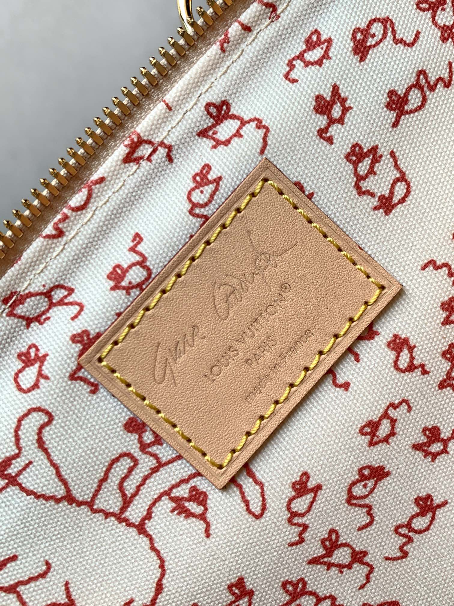 顶级原单，变码芯片M25728本款 Alma BB 手袋出自路易威登与 Grace Coddington