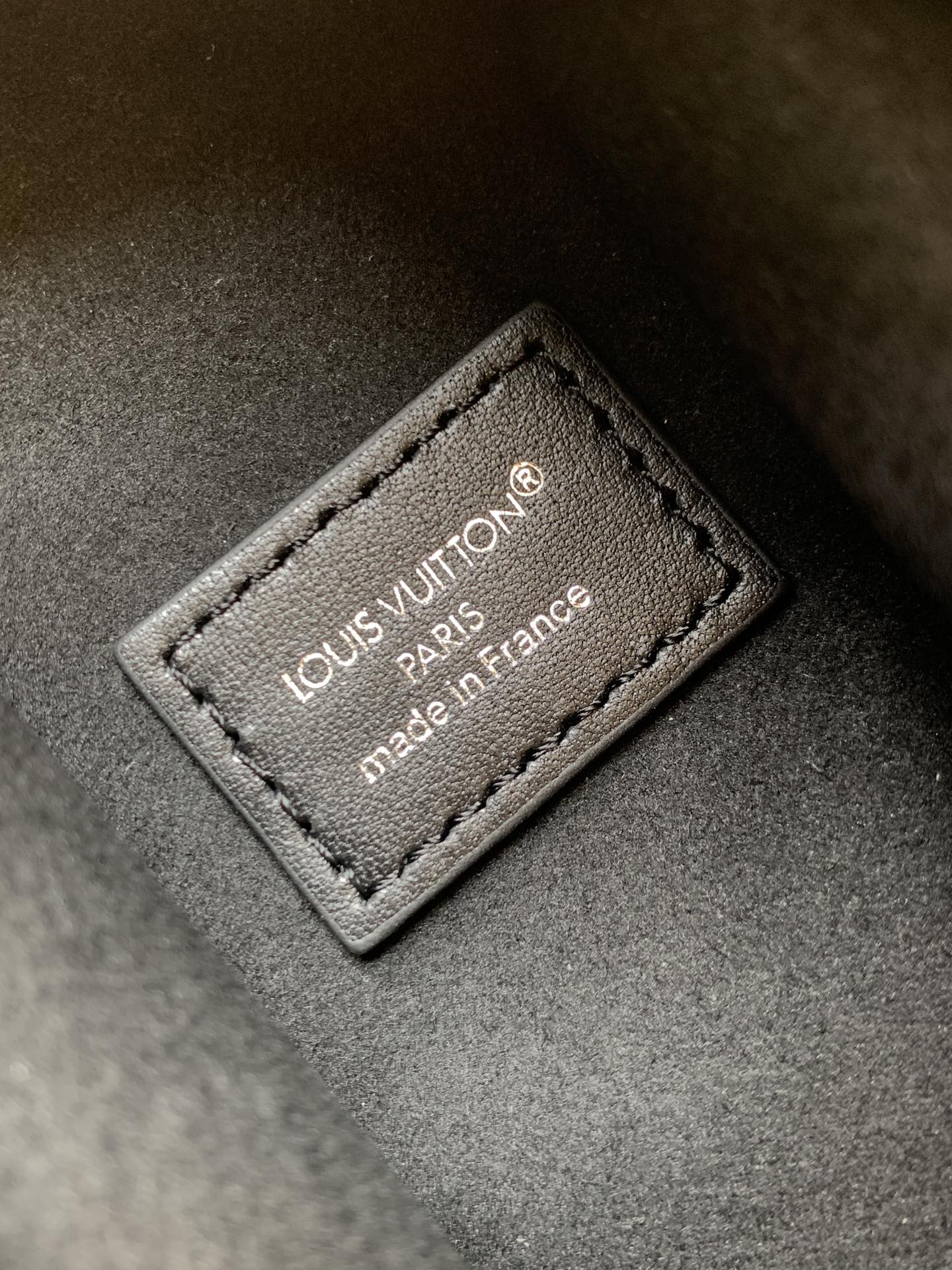 顶级原单，变码芯片M26226Side Trunk 系列推出 East West 版本，以 Monogr