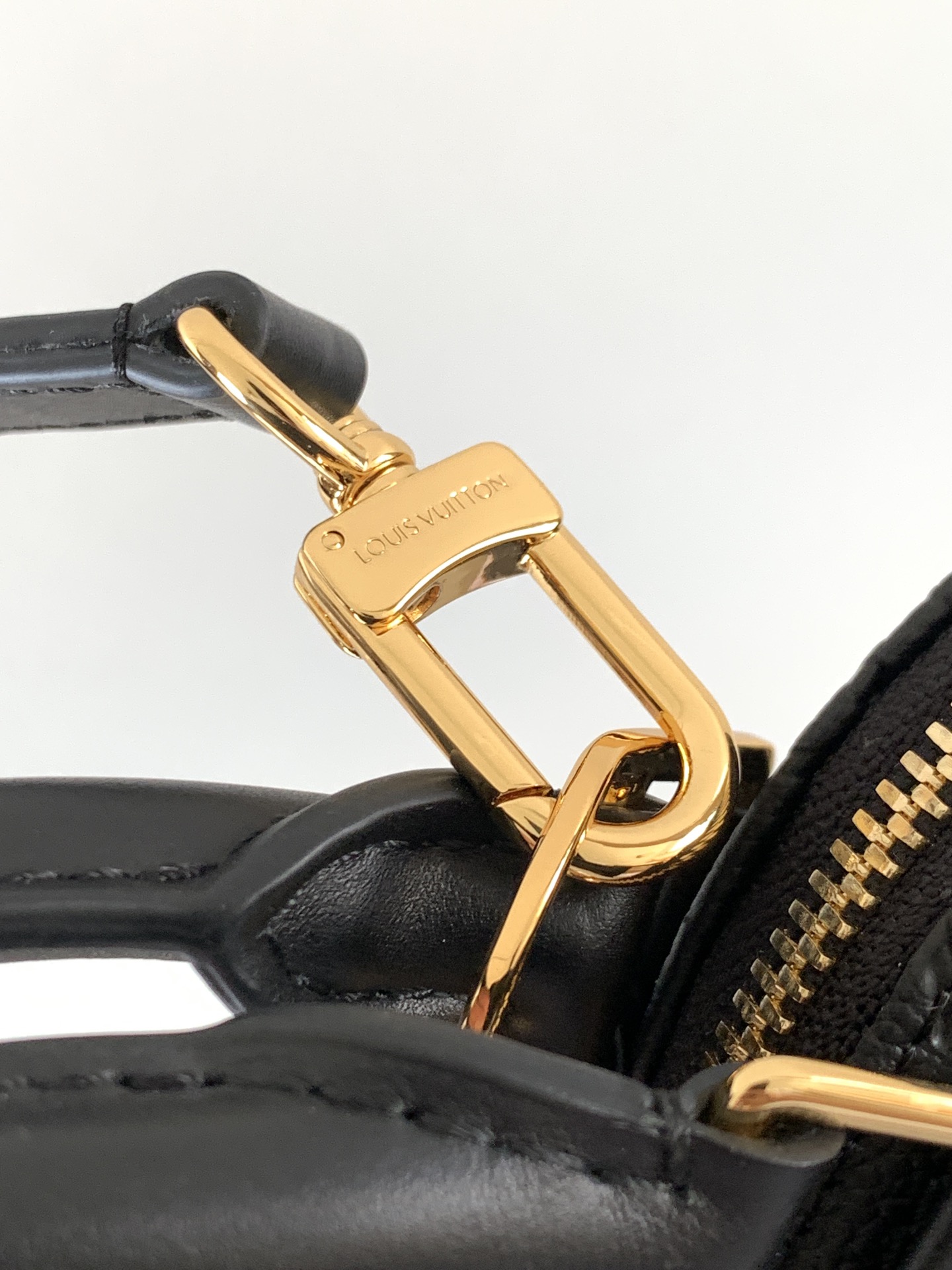 Louis Vuitton 变码芯片M26409