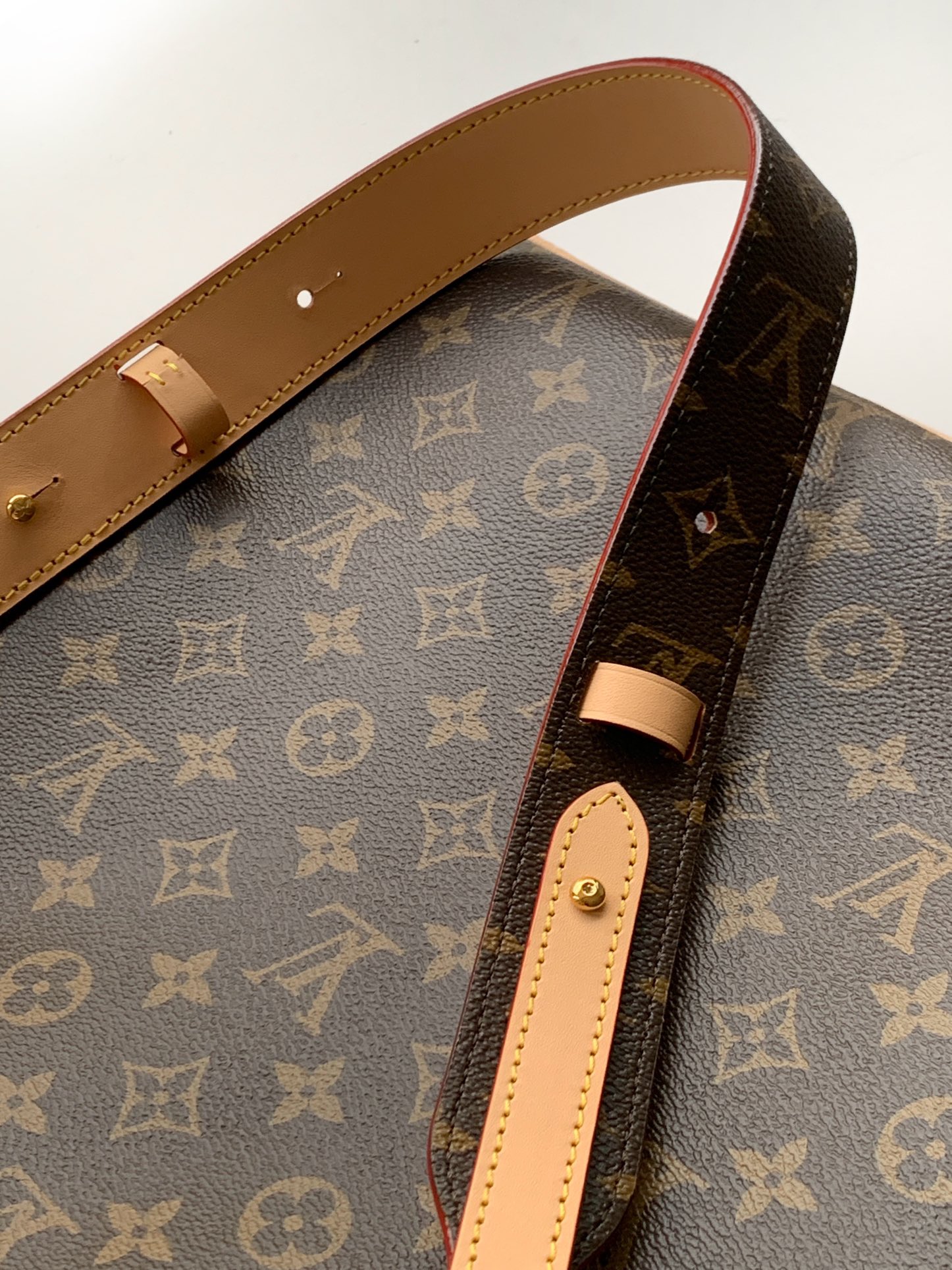 Givenchy 变码芯片M26494