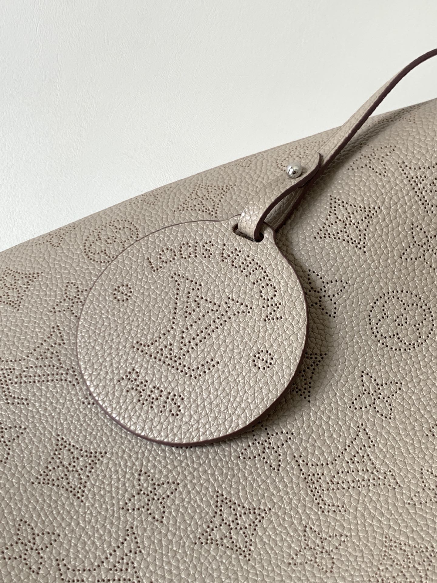 Louis Vuitton 变码芯片