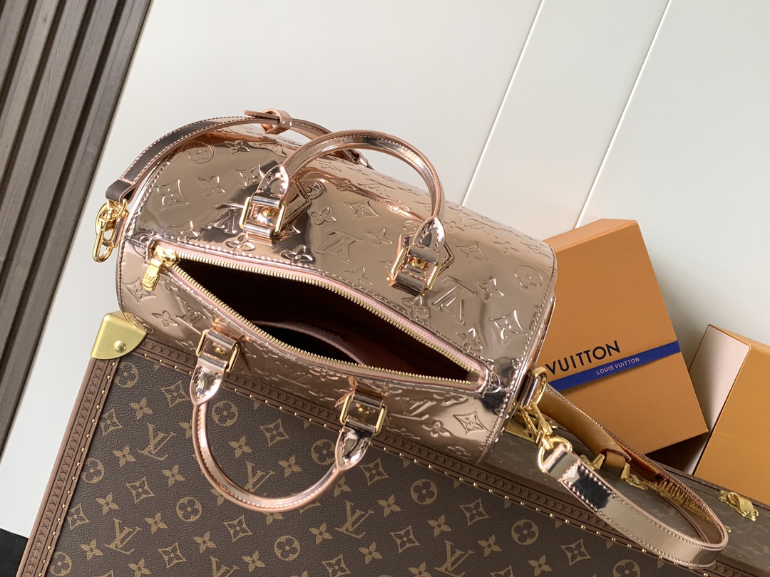 Louis Vuitton 变码芯片M26497