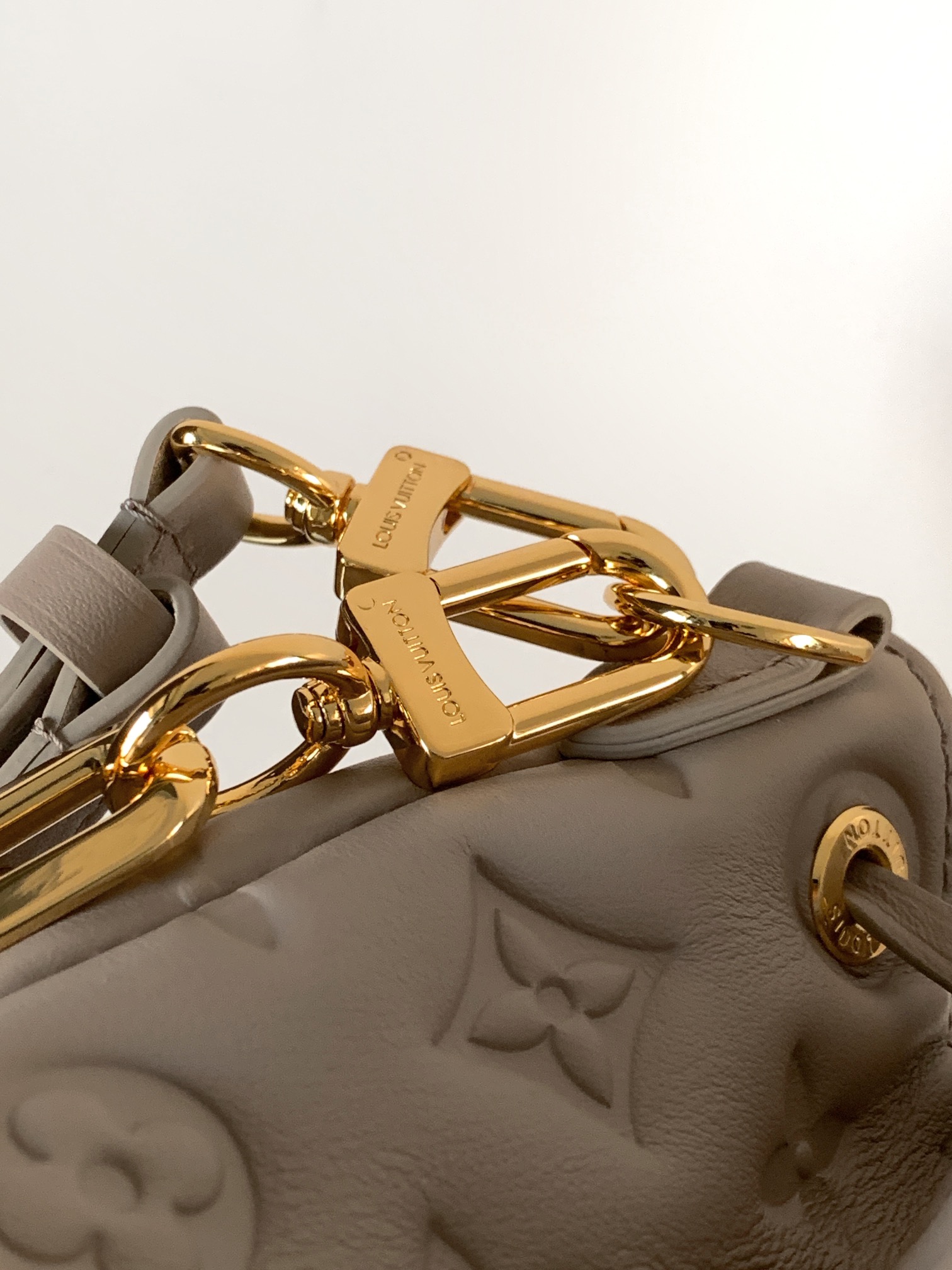 Louis Vuitton 可拆卸 LV Chunky 链条