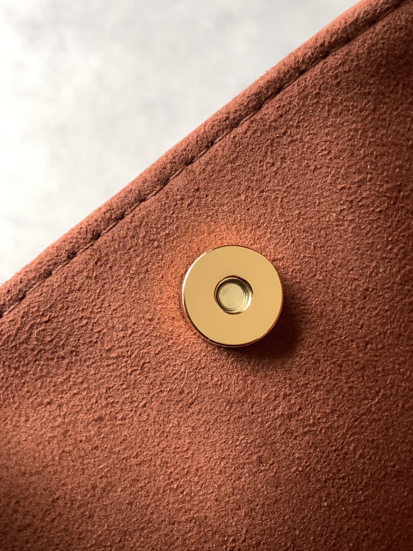 Louis Vuitton 变码芯片