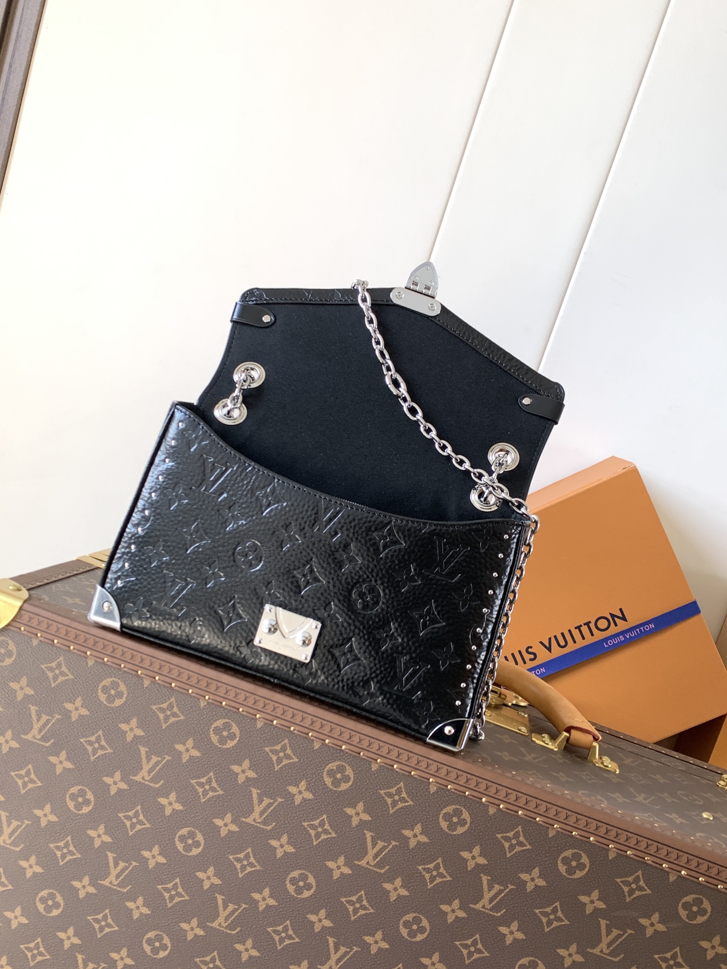 Louis Vuitton 变码芯片M28137
