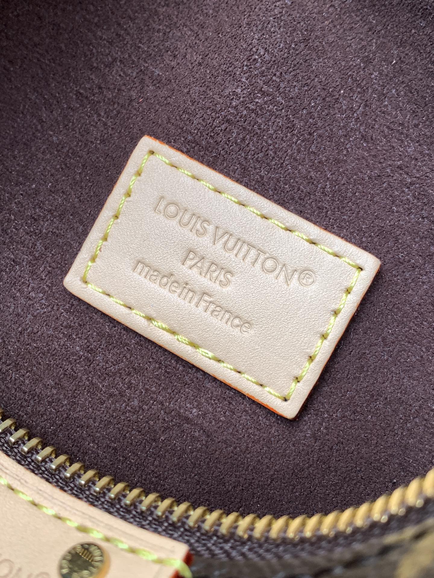 Louis Vuitton 变码芯片M27509