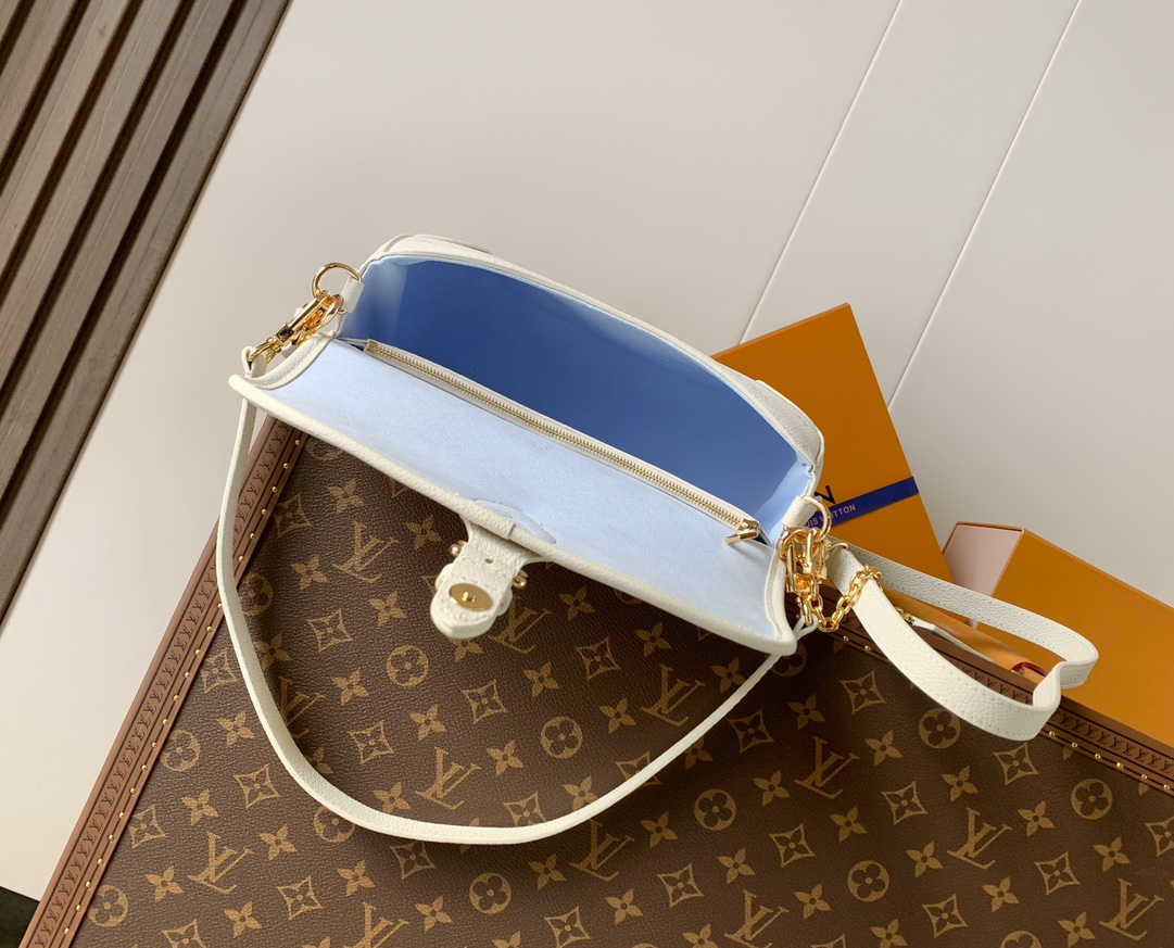 Louis Vuitton 变码芯片M28054浅蓝