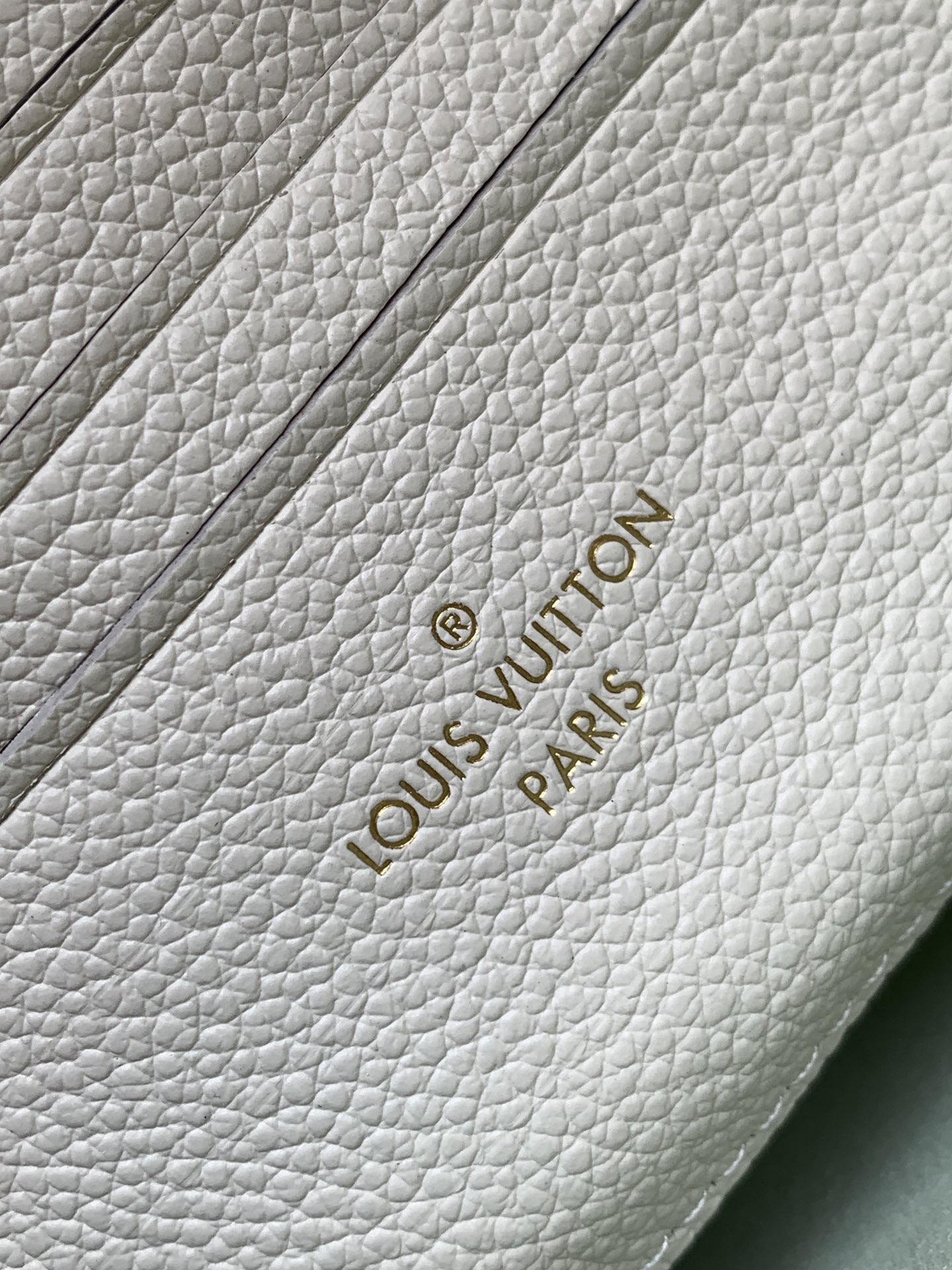 Louis Vuitton 变码芯片