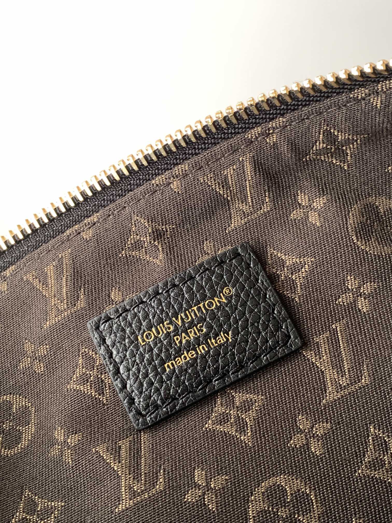 Givenchy 变码芯片