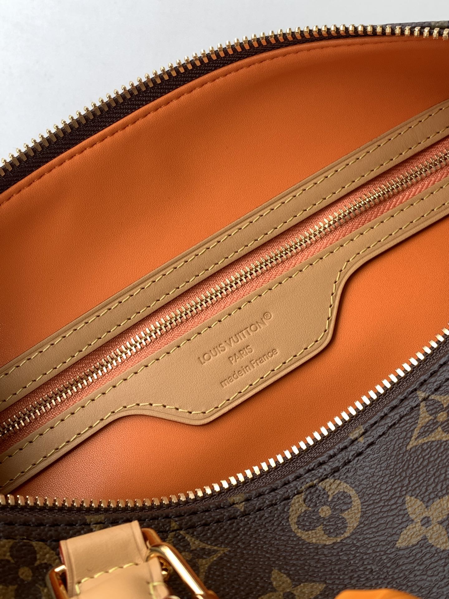 Louis Vuitton Paris À Vélo 系列以运动风格焕新演绎 Speedy Soft 30 手袋