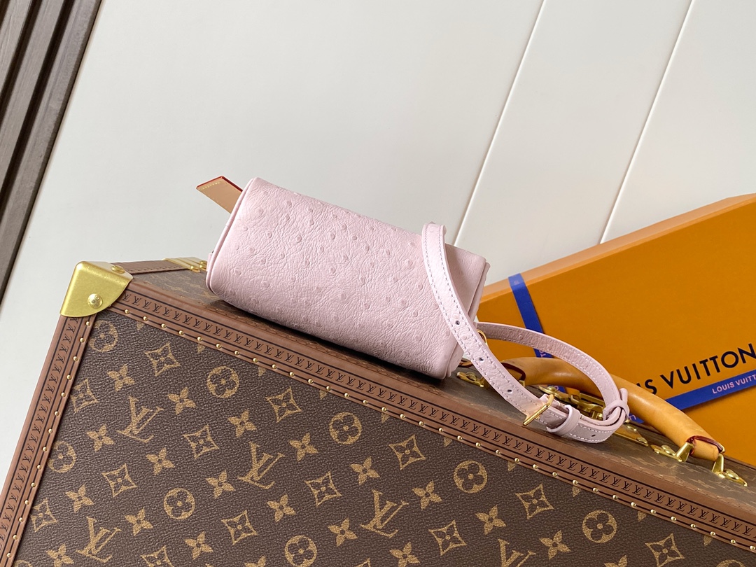 Louis Vuitton 变码芯片M89862粉色
