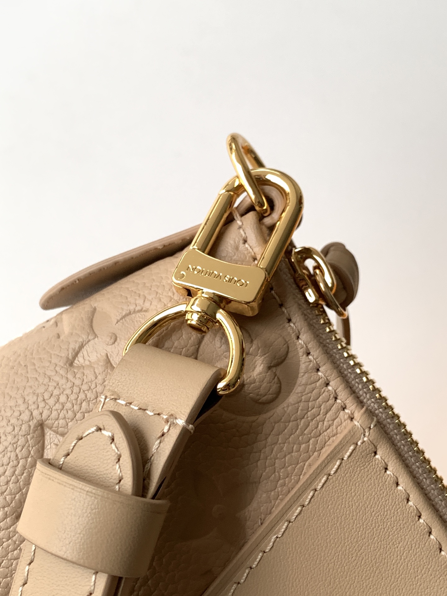 Louis Vuitton 变码芯片