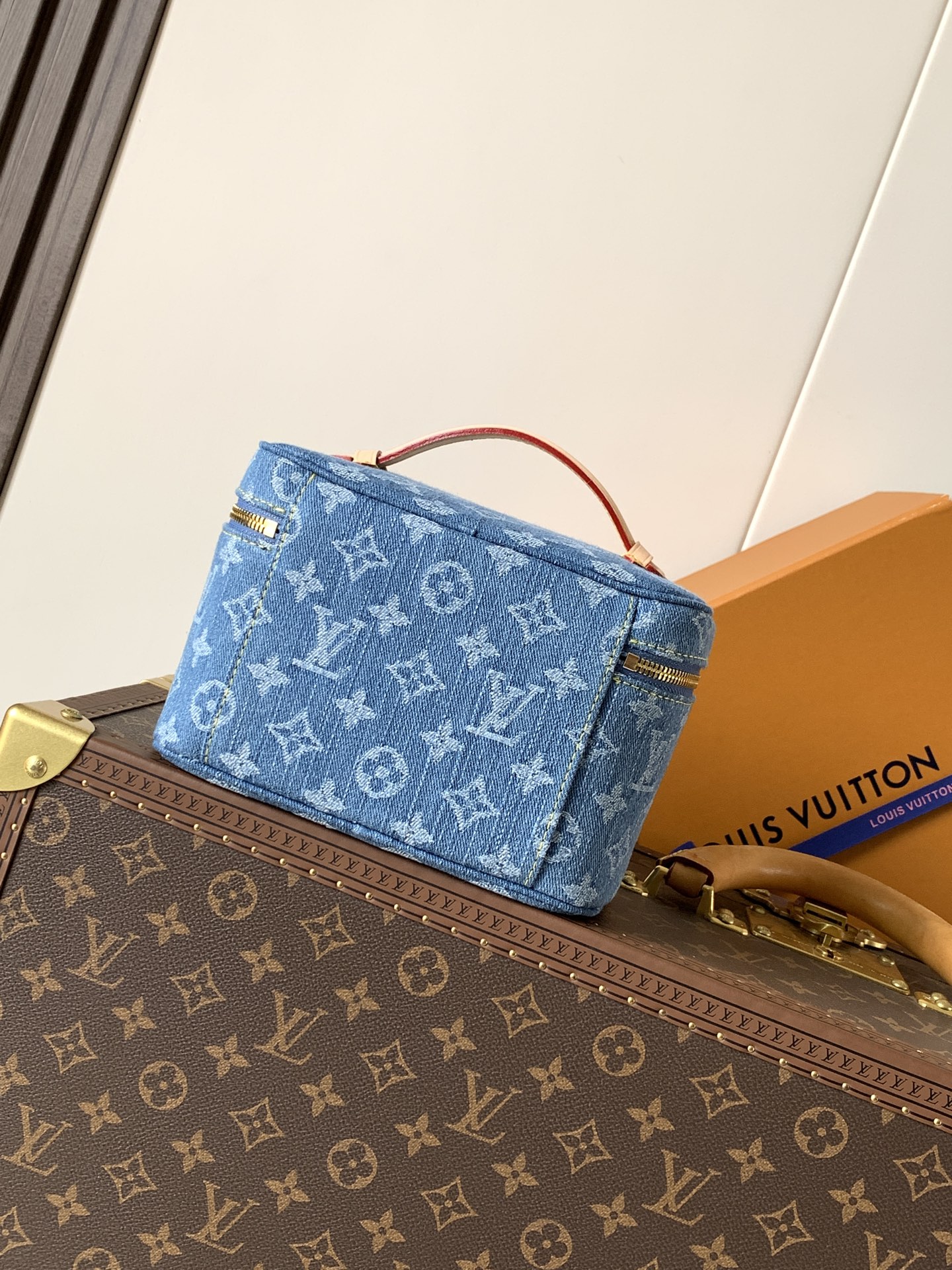 Louis Vuitton 变码芯片M27946牛仔