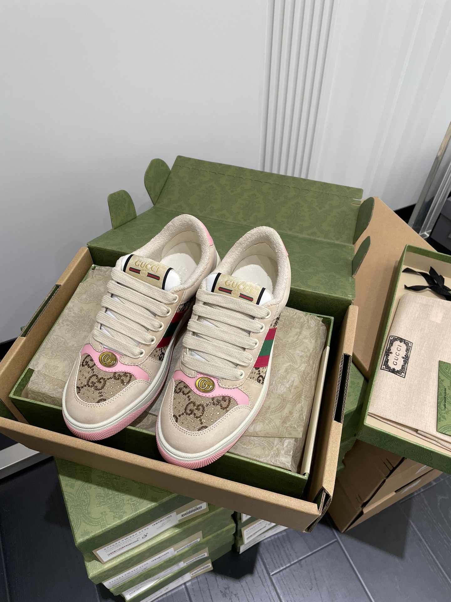 NO:593396,GUCCI Screener series leather sneakers, dirty shoes series, crystal powder, women's size 35-40, casual shoes/sneakers, gucci, sneakers19860909GUCCI Screener系列皮革运动鞋 小脏鞋系列 水晶粉 女码 35-40,休闲鞋/运动鞋,gucci,sneakers,Women's Shoes