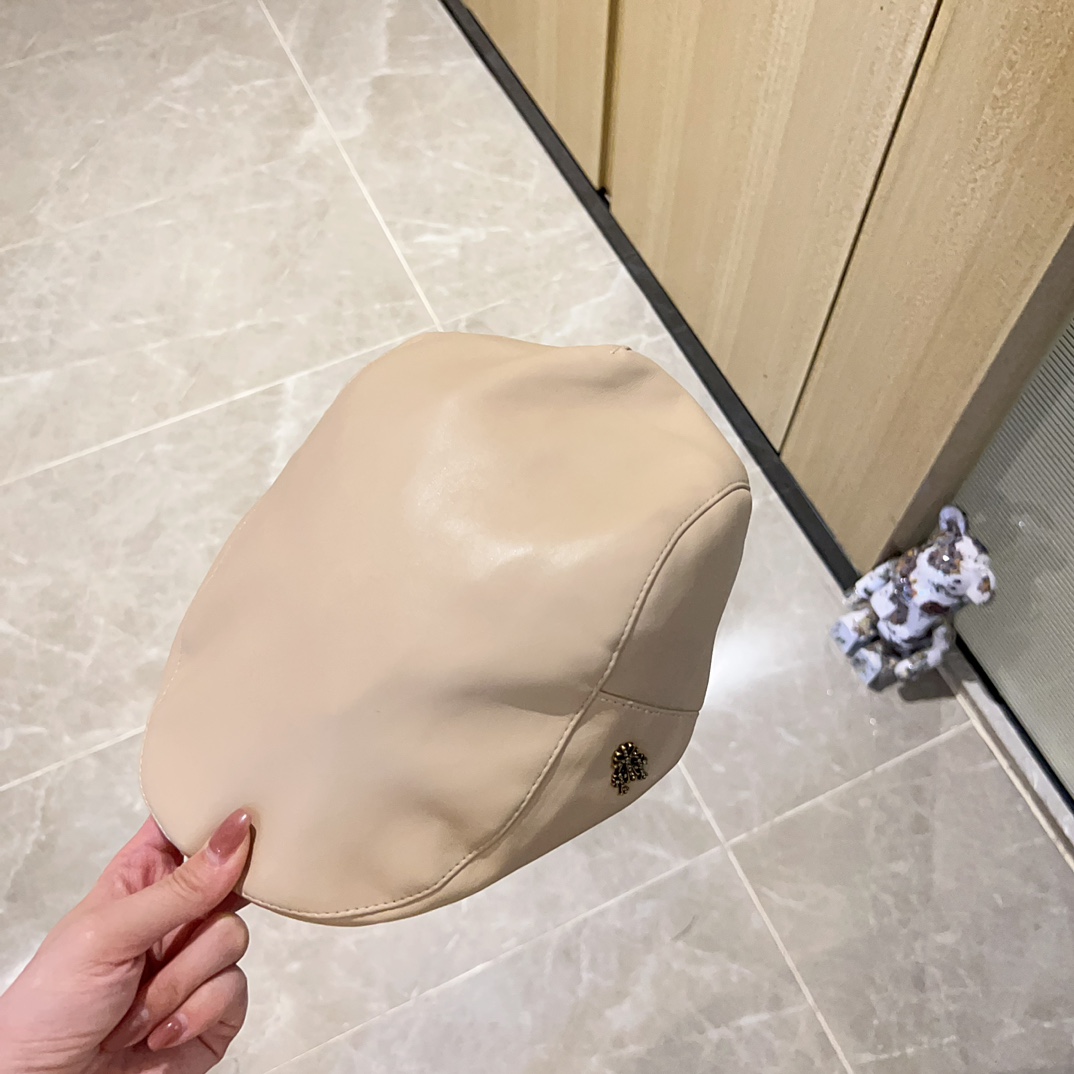 [Chrome Hearts Hats]Equipped with dust bag [Croxin] 2025 New Leather British M