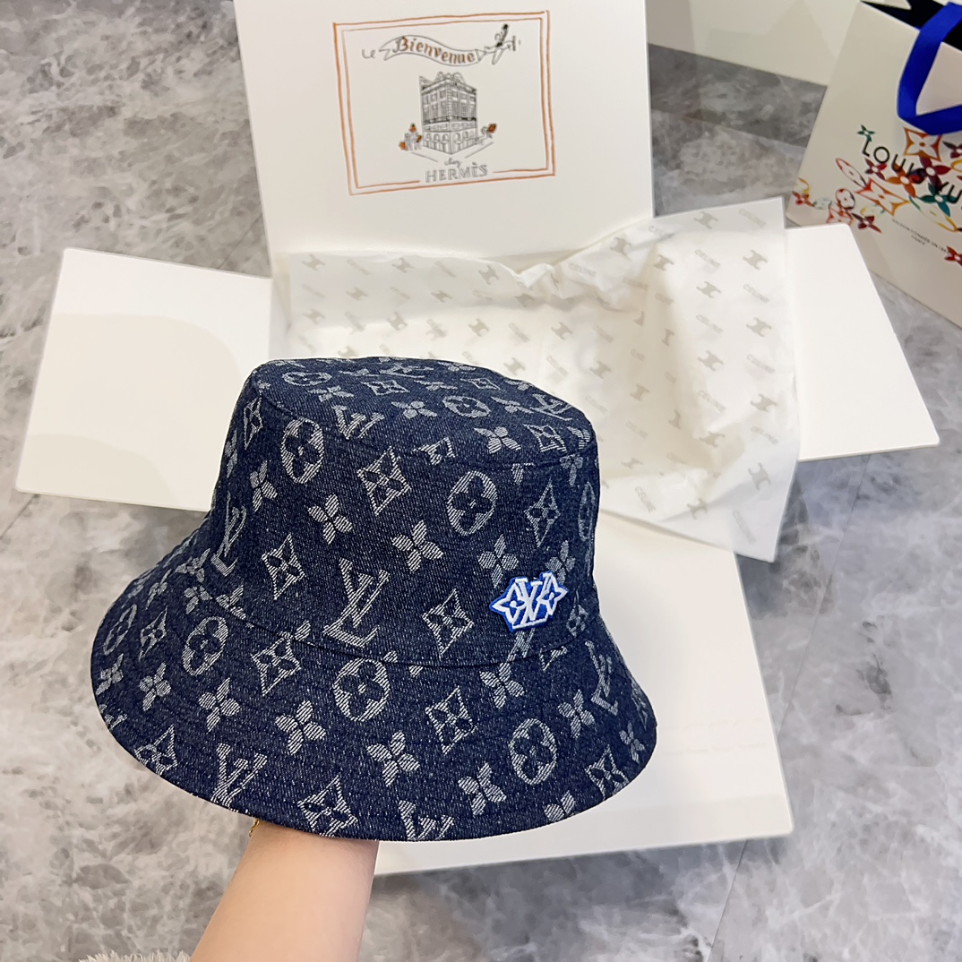 NO:191586,Special offer with dust bag. [LV Louis Vuitton] Spring and summer counter new style old-fashioned fisherman hat, trendy experts must have men and women hats, fisherman hats, baseball hats, knit hats, hats, louis vuitton, louis vuitton, espadrilles, hats19860909特价配防尘袋.【LV路易威登】春夏专柜新款老花渔夫帽,潮流达人必备男女款帽子渔夫帽棒球帽针织帽,帽子,louis vuitton,louis vuitton,espadrilles,hats,hat