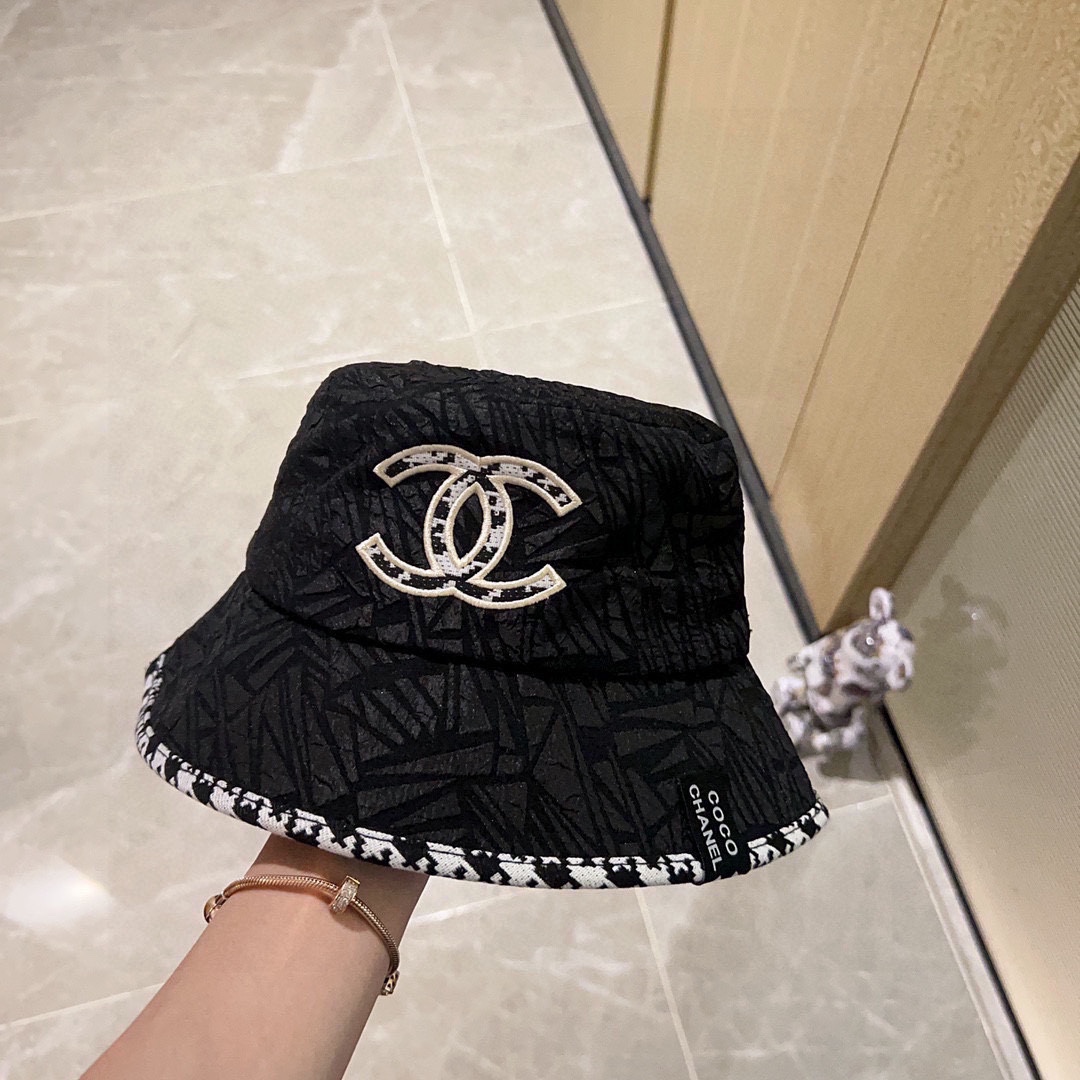 Precio especial💛 con bolsa de polvo 【CHANEL】Nuevo sombrero de pescador estilo pequeño Chanel 2024, plegable y fácil de…