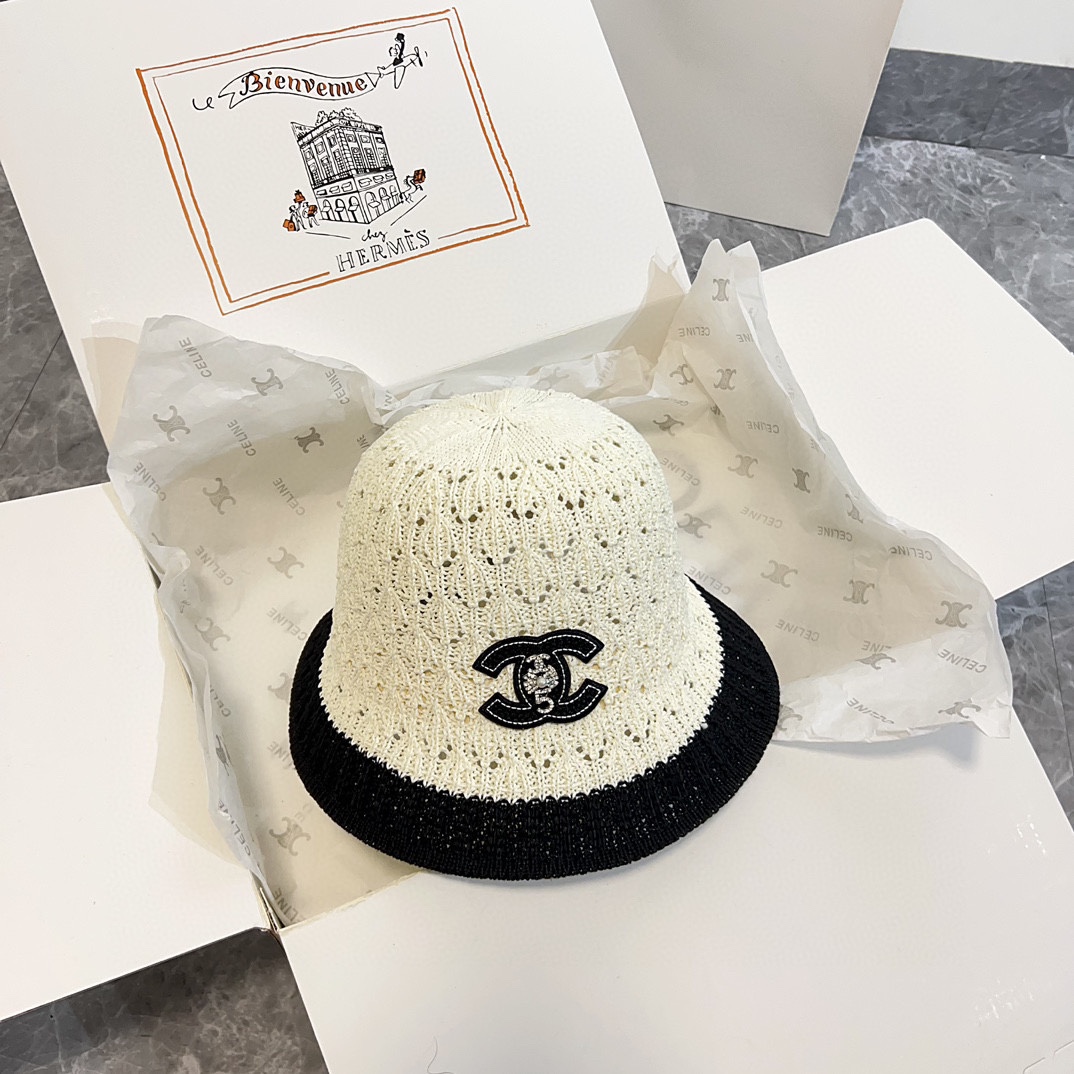 Especial 💛 con bolsa de polvo [Chanel] Sombrero de pescador pequeño estilo Chanel de calado irregular 2024 nuevo, eleg…