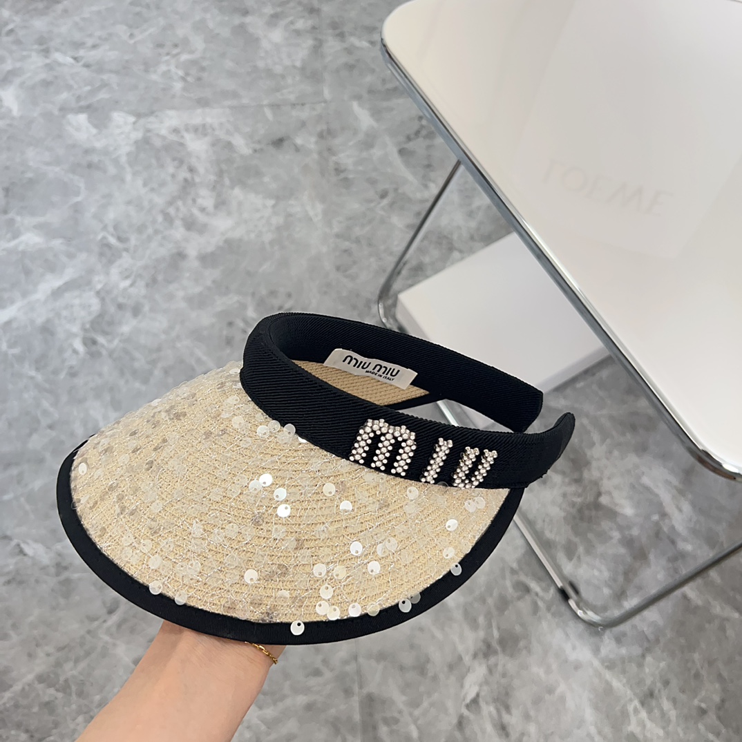特价💛配防尘袋 【MIUMIU缪缪】2024夏季新款亮片重工款遮阳帽空顶帽🔅 轻奢气质款～帽子渔夫帽棒球帽针织帽