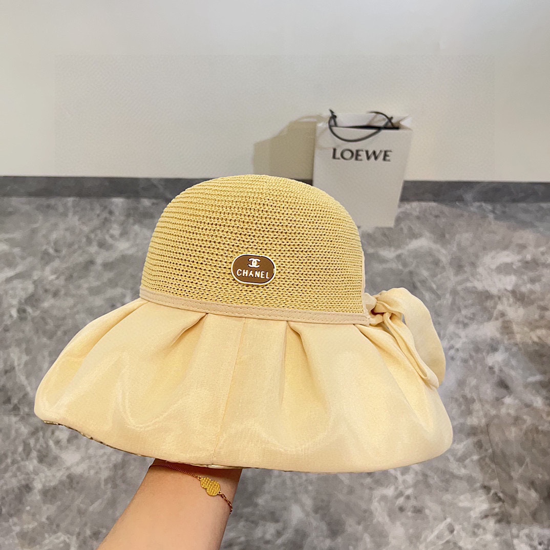 NO:202745,Special dust bag. [Chanel Chanel] New early spring style big-edged small-flavored fisherman hat~ double-layer sunshade splicing material design, full of texture. The first choice for hats, fisherman hats, baseball hats, knitted hats, hats, chanel, chanel, espadrilles, hats19860909特配防尘袋.【Chanel香奈儿】早春新款大沿小香风渔夫帽～双层遮阳 拼接材质设计,质感满满 出街首选帽子渔夫帽棒球帽针织帽,帽子,chanel,chanel,espadrilles,hats,hat