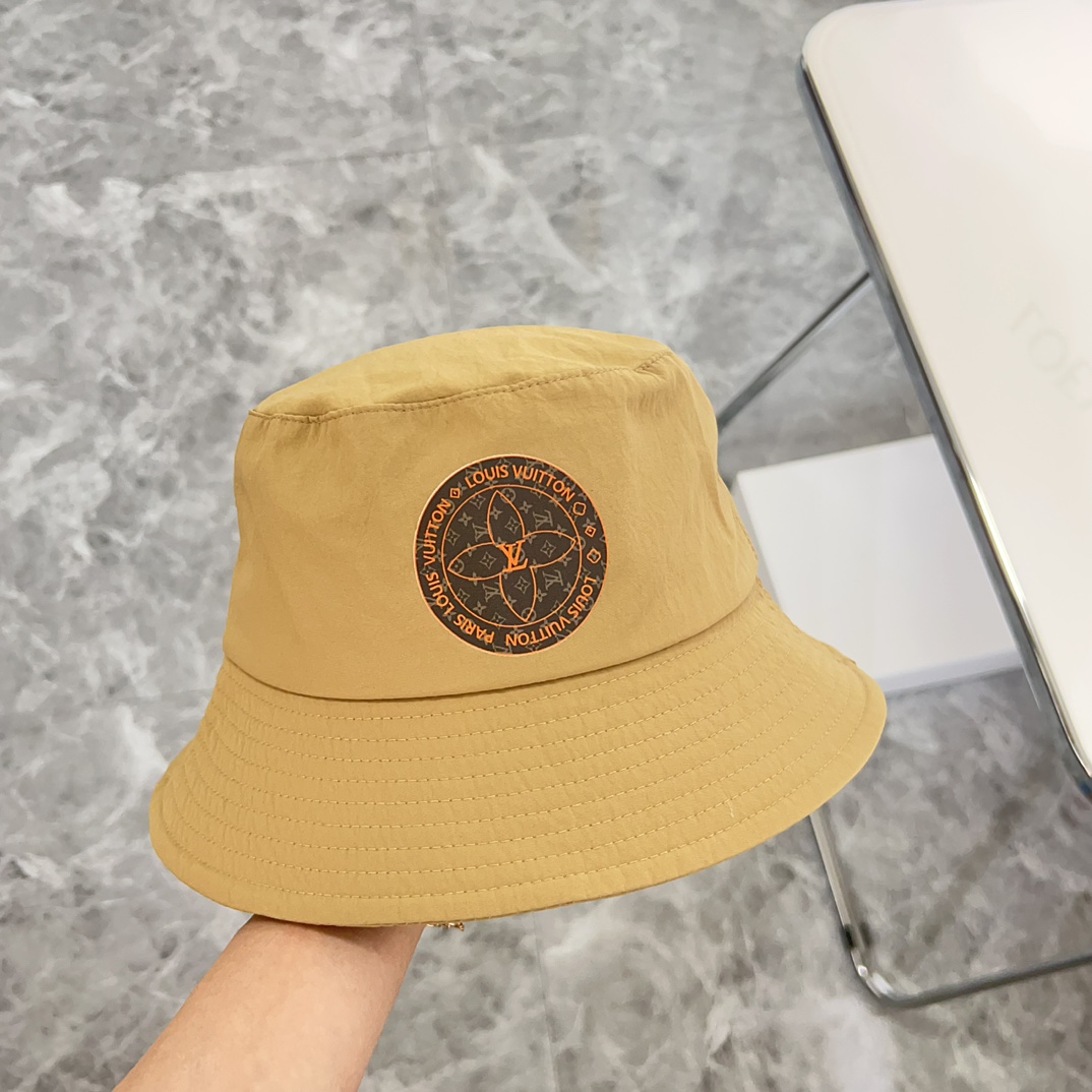 NO:209156,Special dust bag [LV Louis Vuitton] New simple men and women sun visor fisherman hat versatile and more textured hat straw hat fisherman hat baseball hat, hat, louis vuitton, louis vuitton, espadrilles, hats19860909特配防尘袋【LV路易威登】新款简约男女款遮阳渔夫帽 百搭更有质感的一款帽子草帽渔夫帽棒球帽,帽子,louis vuitton,louis vuitton,espadrilles,hats,hat