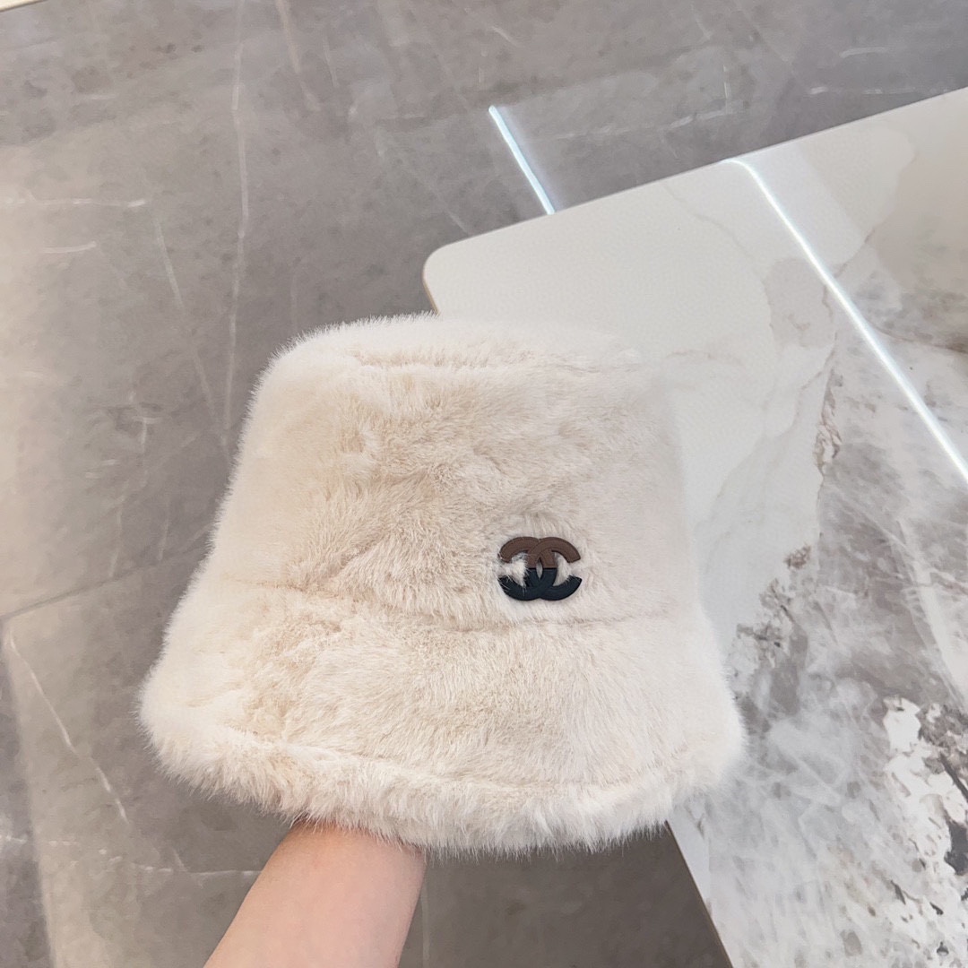 NO:215553,Special dust bag [CHANEL Chanel] Autumn and winter plush small fragrance style simple fisherman hat, classic and versatile casual ~ fashionable and beautiful!  Hat fisherman hat baseball hat knit hat, hat, chanel, chanel, espadrilles, hats19860909特配防尘袋【CHANEL香奈儿】秋冬毛绒小香风简约渔夫帽 经典百搭休闲～洋气好看！帽子渔夫帽棒球帽针织帽,帽子,chanel,chanel,espadrilles,hats,hat