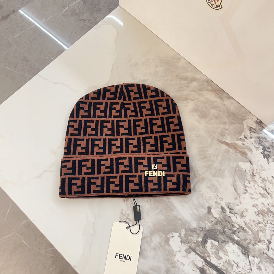 NO:215821,Special offer with dust bag. [FENDI] New autumn and winter big brand men and women knitted wool hats, plush material, very versatile hats, fisherman hats, baseball hats, knit hats, hats, fendi, fendi, espadrilles, hats19860909特价配防尘袋.【FENDI芬迪】秋冬新款大牌男女款针织毛线帽,毛绒材质,非常百搭帽子渔夫帽棒球帽针织帽,帽子,fendi,fendi,espadrilles,hats,hat