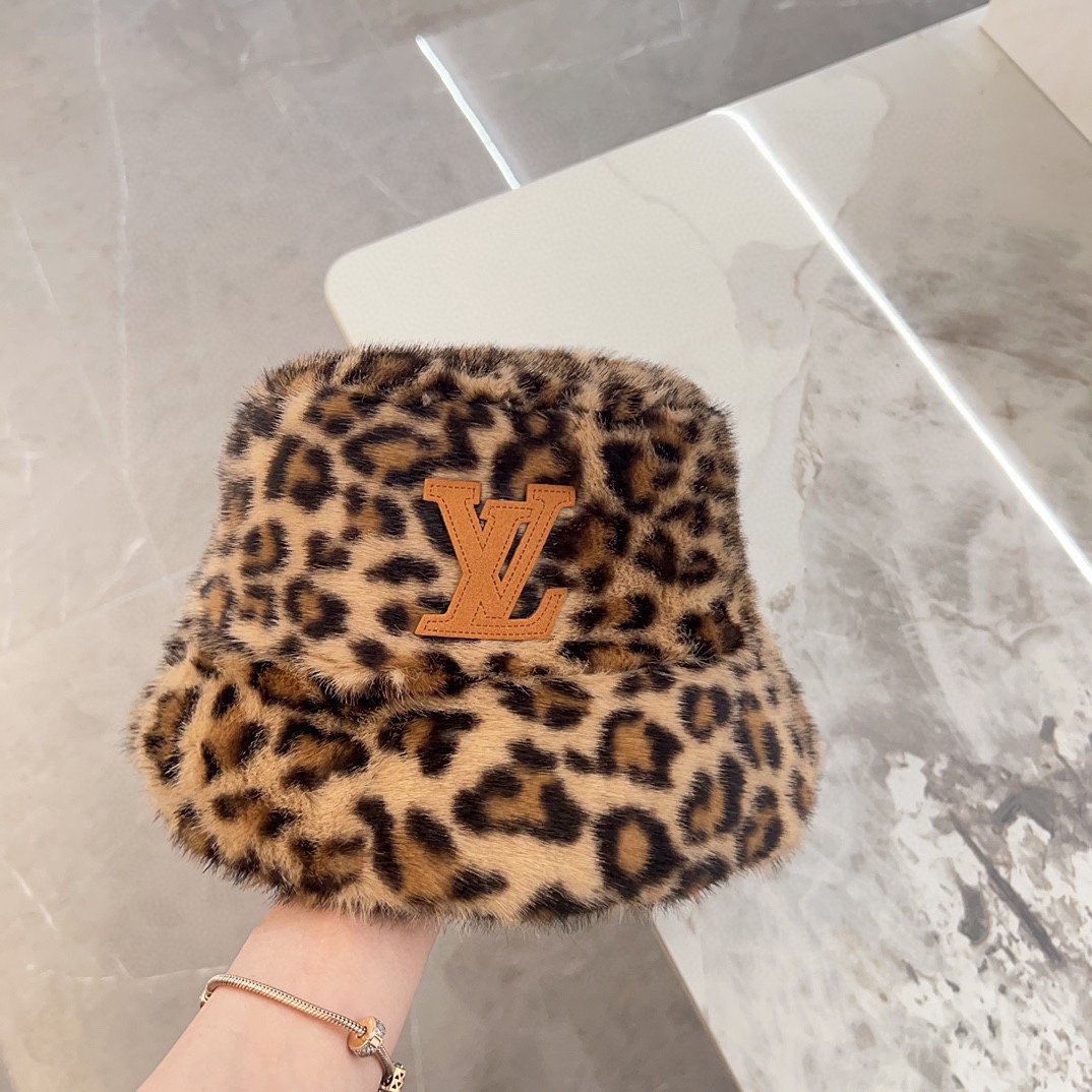 NO:215848,Special dust bag [LV Louis Vuitton] autumn and winter plush leopard print big brand fisherman hat casual men and women ~ comfortable material and fashionable!  Hat fisherman hat baseball hat knit hat, hat, louis vuitton, louis vuitton, espadrilles,hats19860909特配防尘袋【LV路易威登】秋冬毛绒豹纹款大牌渔夫帽 休闲男女款～材质舒服 洋气！帽子渔夫帽棒球帽针织帽,帽子,louis vuitton,louis vuitton,espadrilles,hats,hat
