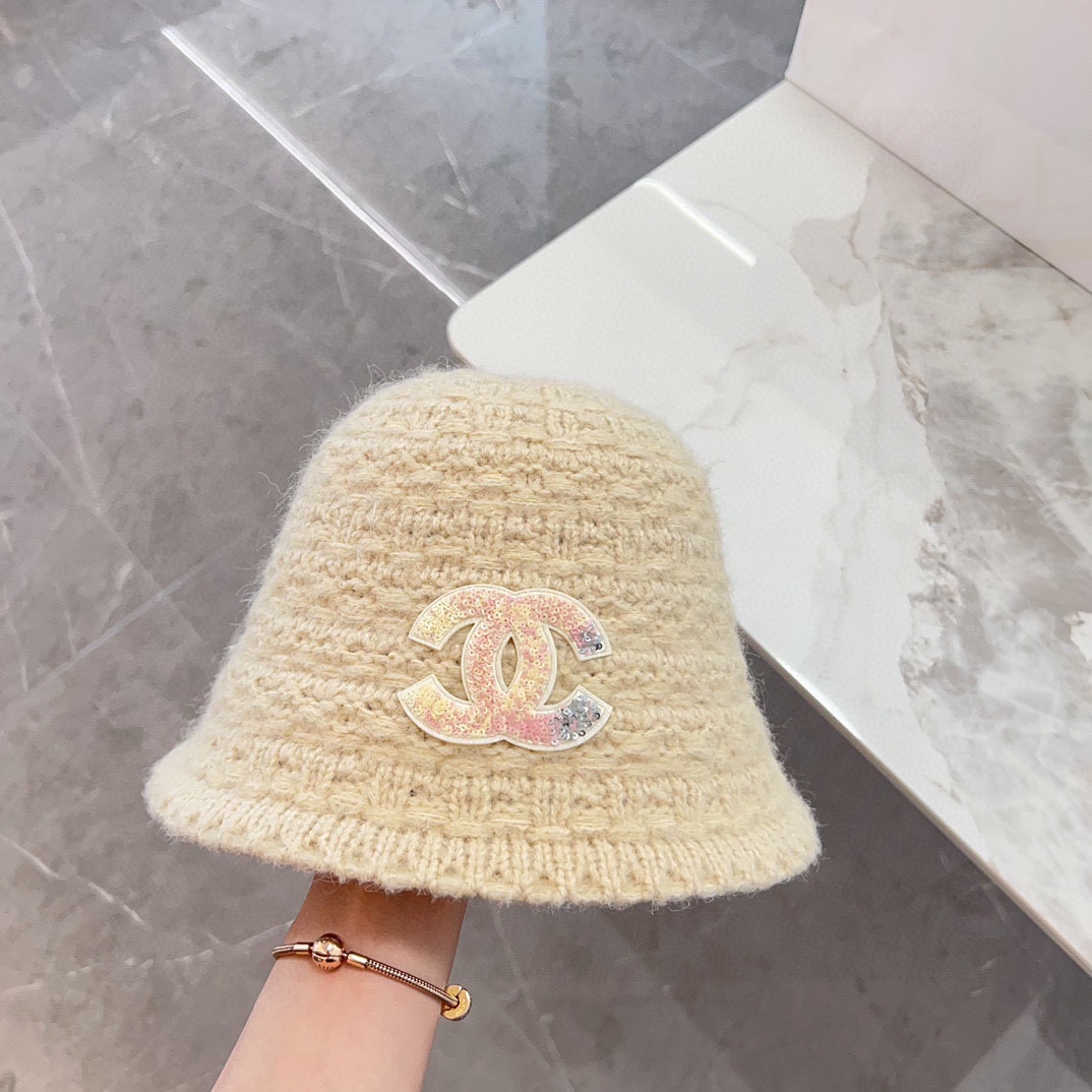 NO:216092,Special dust bag [CHANEL Chanel] Autumn and winter sequin-scented small style knitted big brand fisherman hat classic versatile casual hat fisherman hat baseball hat knitted hat, hat, chanel, chanel, espadrilles, hats19860909特配防尘袋【CHANEL香奈儿】秋冬亮片小香风针织大牌渔夫帽 经典百搭休闲帽子渔夫帽棒球帽针织帽,帽子,chanel,chanel,espadrilles,hats,hat