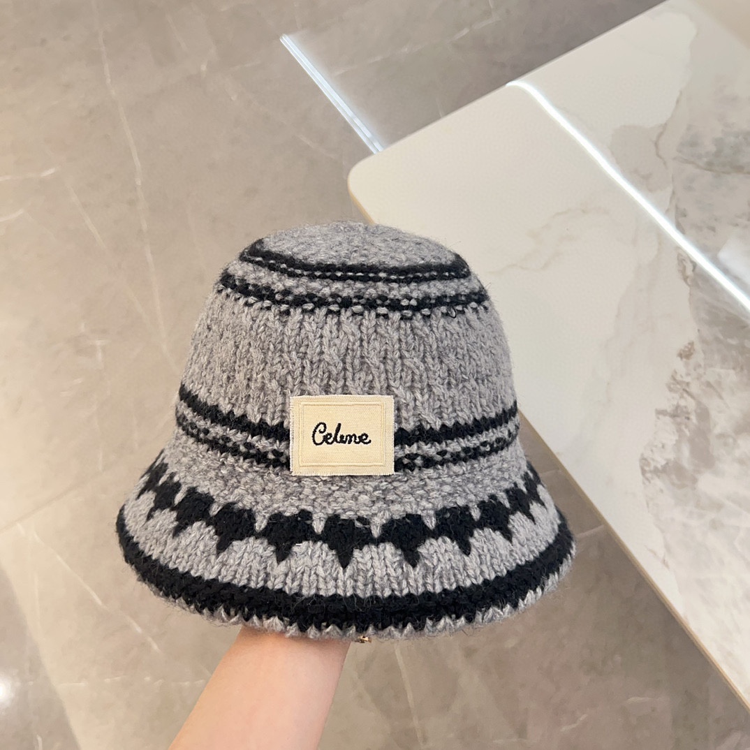 NO:216102,Special dust bag [CELINE] New color-blocking big brand knitted fisherman hat, versatile casual ~ autumn and winter new hat fisherman hat baseball hat knitted hat, hat, celine, celine, espadrilles, hats19860909特配防尘袋【CELINE赛琳】新款拼色大牌针织渔夫帽 百搭休闲～秋冬新品帽子渔夫帽棒球帽针织帽,帽子,celine,celine,espadrilles,hats,hat