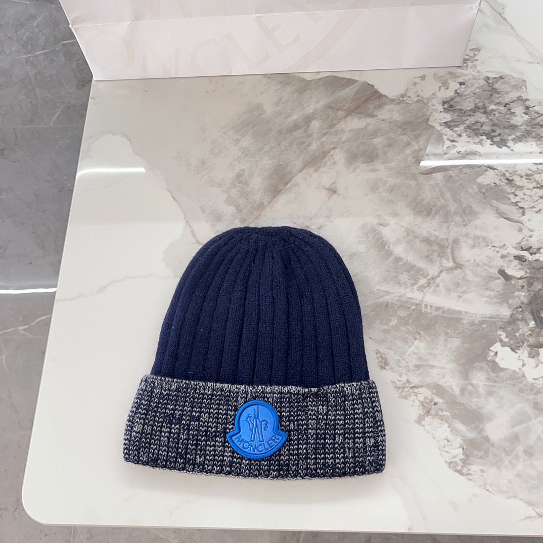 NO:216112,Special offer with dust bag. [MONCLER cover] New autumn and winter color-blocking men and women knitted wool hats, plus velvet material, very versatile hats, fisherman hats, baseball hats, knit hats, hats, christian louboutin, Moncler, espadrilles, hats19860909特价配防尘袋.【MONCLER蒙口】秋冬新款拼色男女款针织毛线帽,加绒材质,非常百搭帽子渔夫帽棒球帽针织帽,帽子,christian louboutin,Moncler,espadrilles,hats,hat