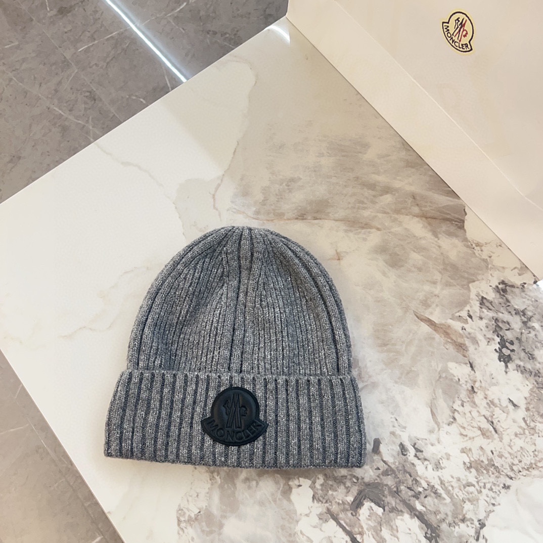 NO:216395,Special offer with dust bag. [MONCLER cover] New autumn and winter men and women with velvet knitted wool hats, big brand versatile hats, fisherman hats, baseball hats, knitted hats, hats, christian louboutin, Moncler, espadrilles, hats19860909特价配防尘袋.【MONCLER蒙口】秋冬新款男女款加绒针织毛线帽,大牌百搭帽子渔夫帽棒球帽针织帽,帽子,christian louboutin,Moncler,espadrilles,hats,hat