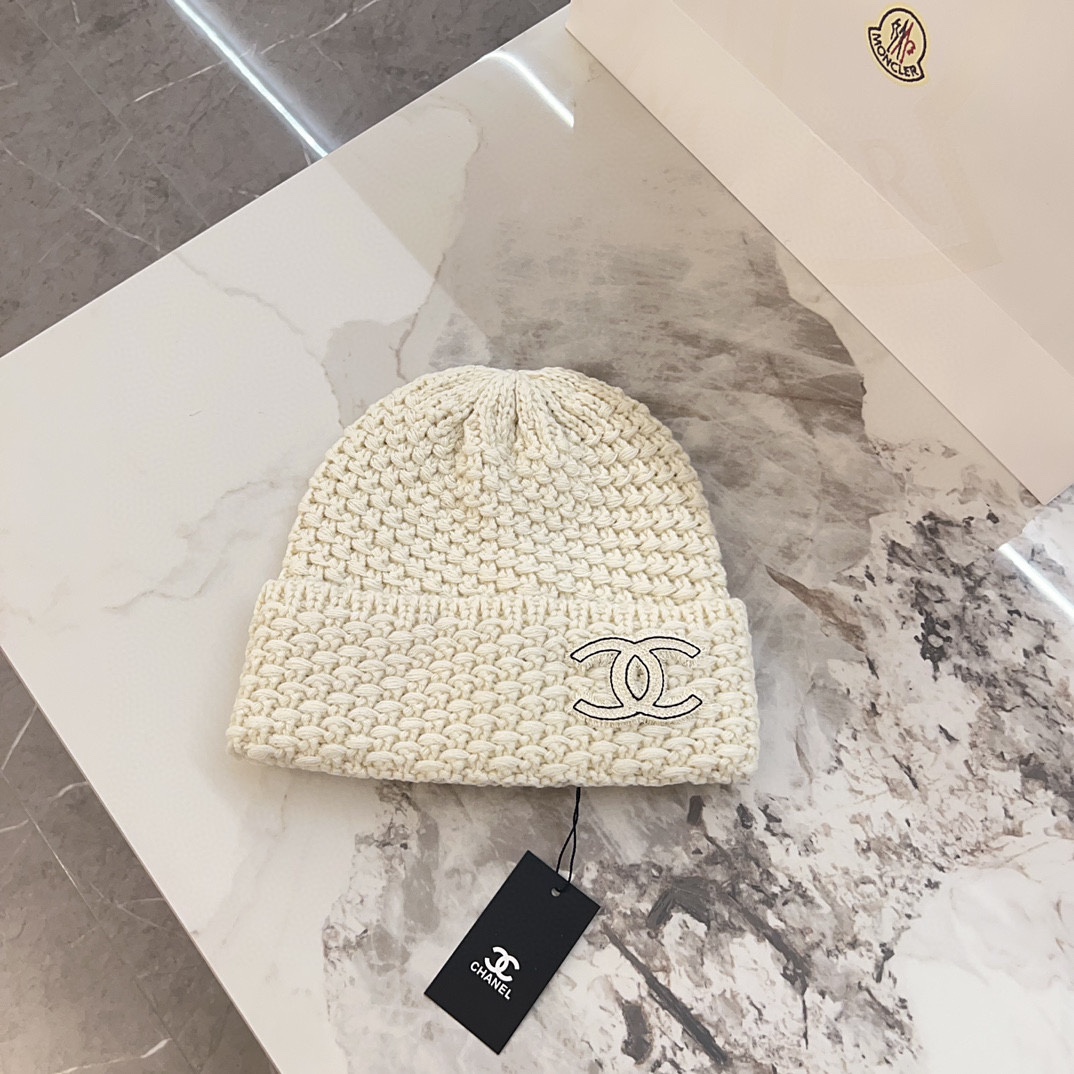 NO:216405,Special offer with dust bag. [CHANEL Chanel] New autumn and winter small-flavored brand knitted wool hat, plush material, very versatile hat, fisherman hat, baseball hat, knit hat, hat, chanel, chanel, espadrilles, hats19860909特价配防尘袋.【CHANEL香奈儿】秋冬新款小香风大牌针织毛线帽,毛绒材质,非常百搭帽子渔夫帽棒球帽针织帽,帽子,chanel,chanel,espadrilles,hats,hat