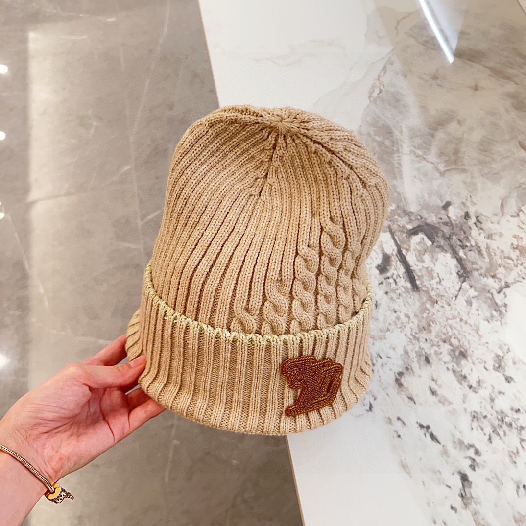 NO:217466,Special dust bag [LV Louis Vuitton] New autumn and winter knitted wool hat for men and women, big brand simple ~ essential hat for autumn and winter wear fisherman hat baseball hat knit hat, hat, louis vuitton, louis vuitton, espadrilles, hats19860909特配防尘袋【LV路易威登】秋冬新款男女款针织毛线帽,大牌简约～秋冬穿搭必备帽子渔夫帽棒球帽针织帽,帽子,louis vuitton,louis vuitton,espadrilles,hats,hat