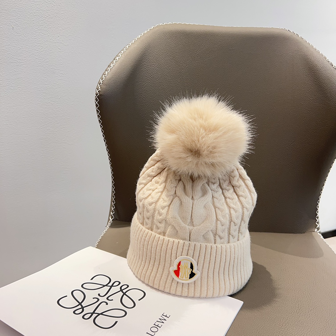 NO:217345,Special dust bag [MONCLER cover] New autumn and winter small fragrance style knitted wool ball wool hat # a very textured style ~ closed eyes and put into the hat Fisherman hat Baseball hat Knit hat, hat, christian louboutin, Moncler, espadrilles, hats19860909特配防尘袋【MONCLER蒙口】秋冬新款小香风麻花针织毛球毛线帽# 非常有质感的一款～闭眼入帽子渔夫帽棒球帽针织帽,帽子,christian louboutin,Moncler,espadrilles,hats,hat