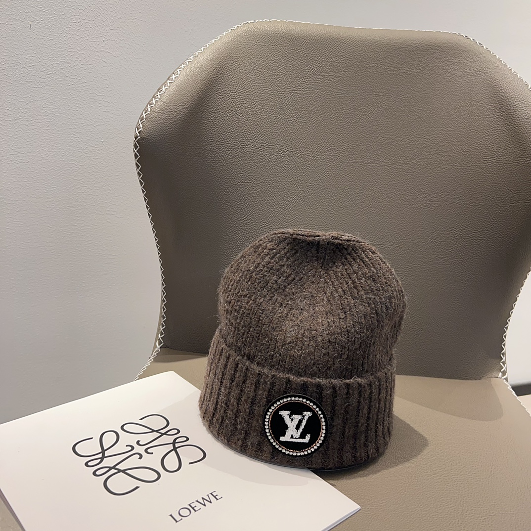 NO:217348,Special dust bag [LV Louis Vuitton] New autumn and winter style men and women knitted wool hats # A very textured single product hat Fisherman hat Baseball hat Knit hat, hat, louis vuitton, louis vuitton, espadrilles, hats19860909特配防尘袋【LV路易威登】秋冬新款男女款针织毛线帽# 很有质感的一款～百搭单品帽子渔夫帽棒球帽针织帽,帽子,louis vuitton,louis vuitton,espadrilles,hats,hat