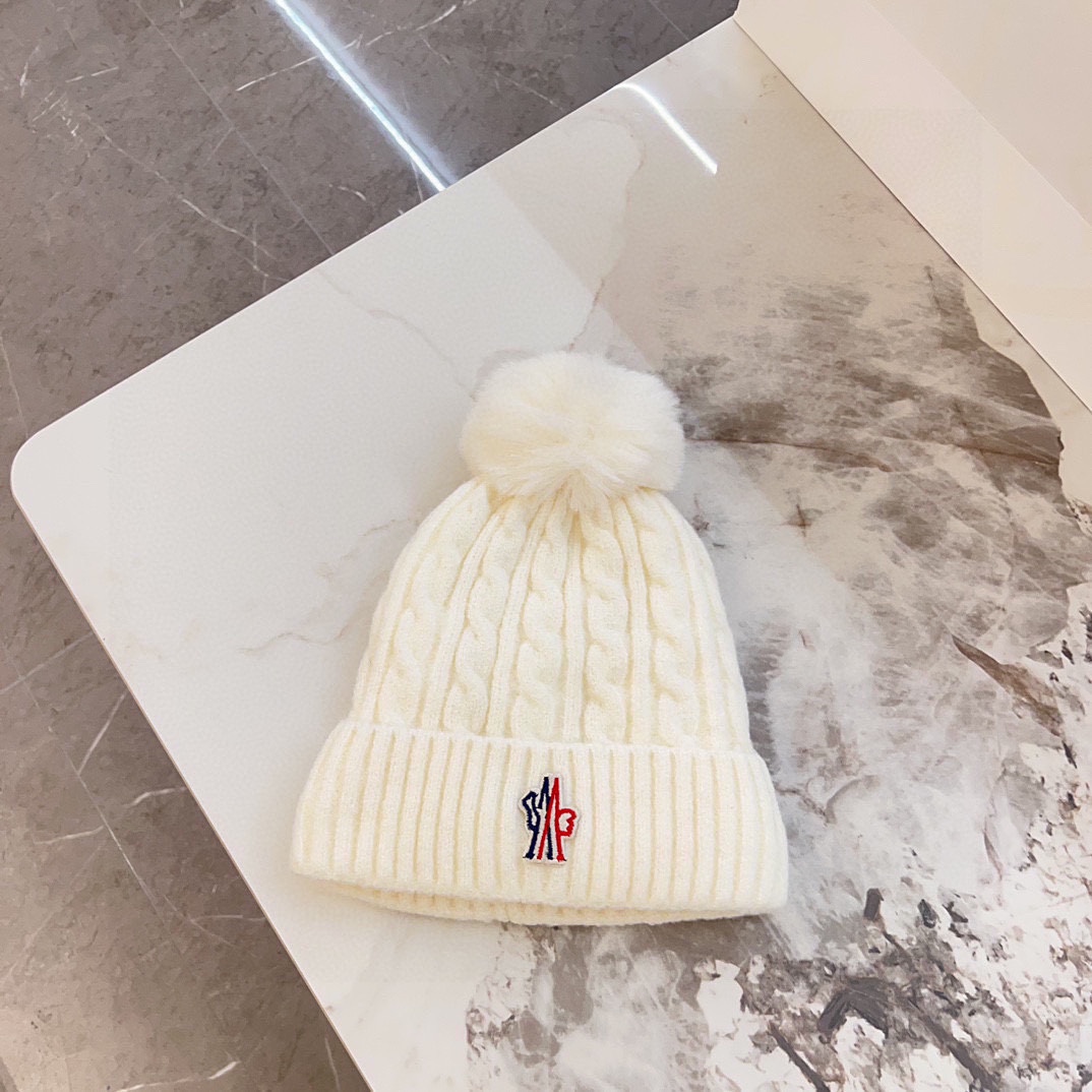 NO:217737,Special dust bag [MONCLER cover] New style of Autumn and winter twisted pattern knitted wool ball wool hat # Very textured style~ Close eyes and put into the hat Fisherman hat Baseball hat Knit hat, hat, christian louboutin, Moncler, espadrilles, hats19860909特配防尘袋【MONCLER蒙口】秋冬新款麻花纹路针织毛球毛线帽# 非常有质感的一款～闭眼入帽子渔夫帽棒球帽针织帽,帽子,christian louboutin,Moncler,espadrilles,hats,hat