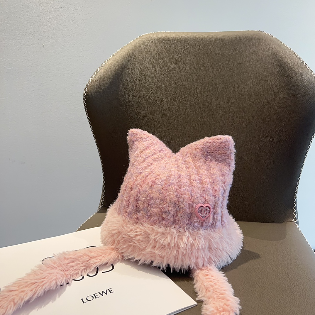 NO:219305,Special dust bag. [CHANEL Chanel] Autumn and winter small fragrance style playful warm knitted wool hat, big brand fashion, very versatile hat, fisherman hat, baseball hat, knit hat, hat, chanel, chanel, espadrilles, hats19860909特配防尘袋.【CHANEL香奈儿】秋冬小香风俏皮款保暖针织毛线帽,大牌时尚,非常百搭帽子渔夫帽棒球帽针织帽,帽子,chanel,chanel,espadrilles,hats,hat