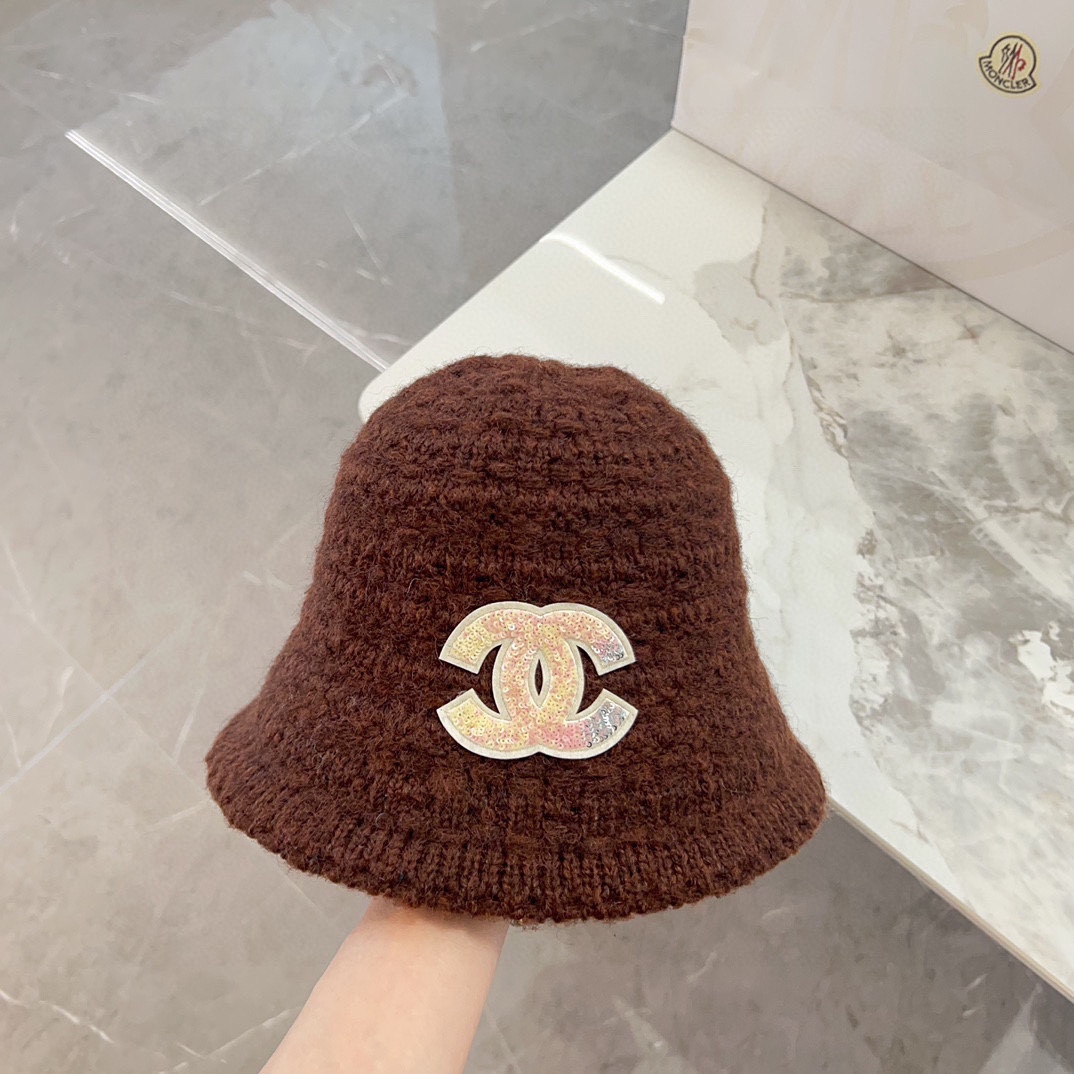 NO:219307,Special dust bag [CHANEL Chanel] Autumn and winter sequin-scented small style knitted big brand fisherman hat classic versatile casual hat fisherman hat baseball hat knitted hat, hat, chanel, chanel, espadrilles, hats19860909特配防尘袋【CHANEL香奈儿】秋冬亮片小香风针织大牌渔夫帽 经典百搭休闲帽子渔夫帽棒球帽针织帽,帽子,chanel,chanel,espadrilles,hats,hat
