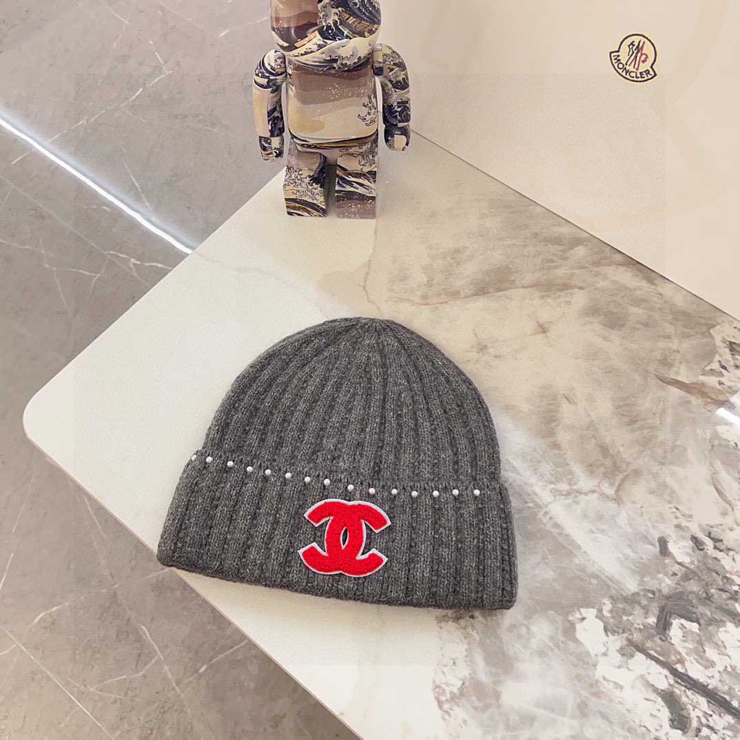 NO:219550,Special offer with dust bag. [CHANEL Chanel] autumn and winter pearl rabbit wool knitted wool hat, small fragrance style big brand fashion, very versatile hat, fisherman hat, baseball hat, knitted hat, hat, chanel, chanel, espadrilles, hats19860909特价配防尘袋.【CHANEL香奈儿】秋冬珍珠兔毛针织毛线帽,小香风大牌时尚,非常百搭帽子渔夫帽棒球帽针织帽,帽子,chanel,chanel,espadrilles,hats,hat