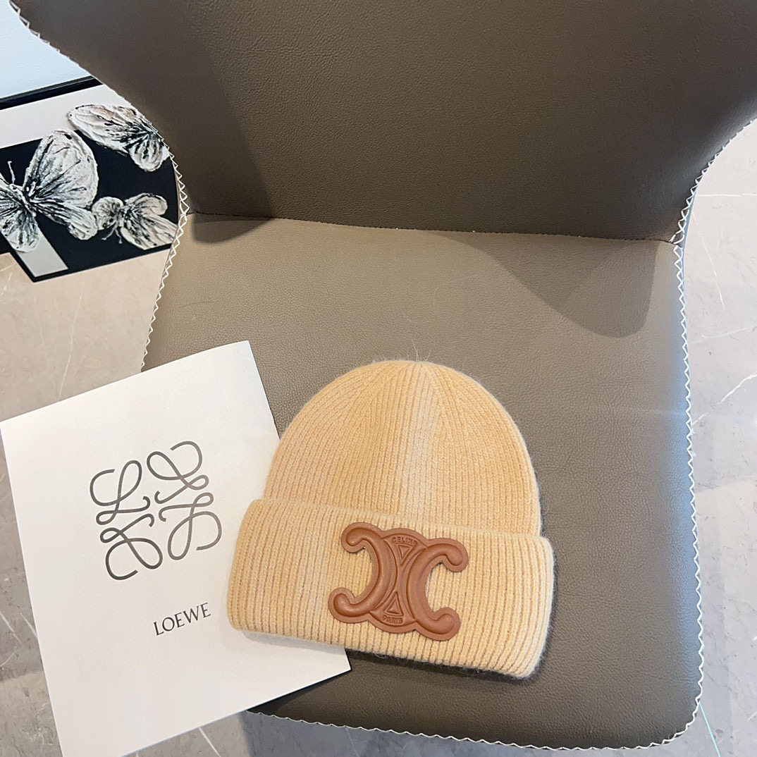 NO:220203,Special offer with dust bag. [CELINE] Autumn and winter rabbit hair large knitted wool hat, men and women's style is very versatile hat, fisherman hat, baseball hat, knit hat, hat, celine, celine, espadrilles, hats19860909特价配防尘袋.【CELINE赛琳】秋冬兔毛大标针织毛线帽,男女款非常百搭帽子渔夫帽棒球帽针织帽,帽子,celine,celine,espadrilles,hats,hat