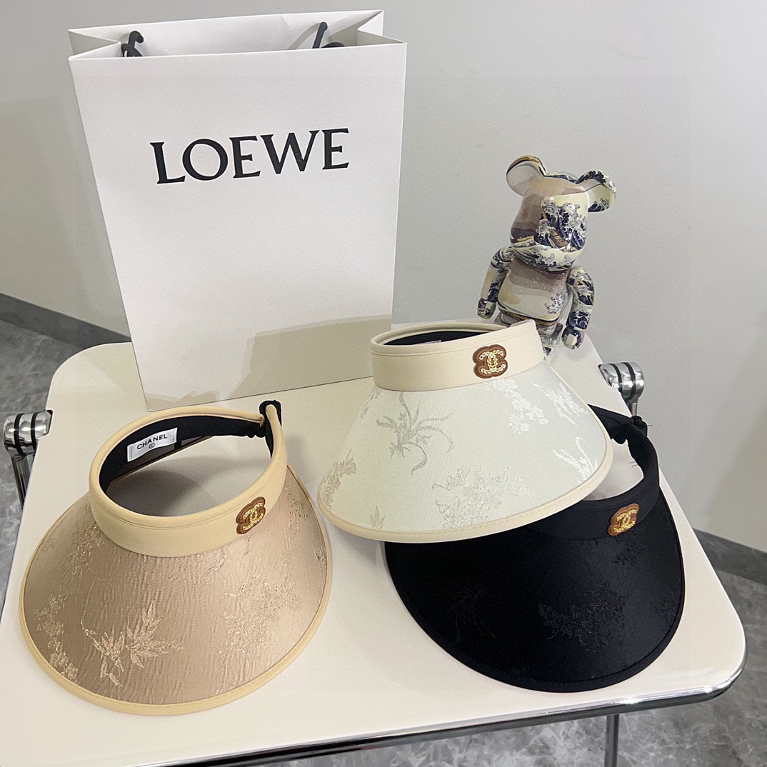💛配防尘袋 【CHANEL香奈儿】2025夏季新款小香遮阳帽空顶帽，大牌出货，超方便！好搭！出街必备