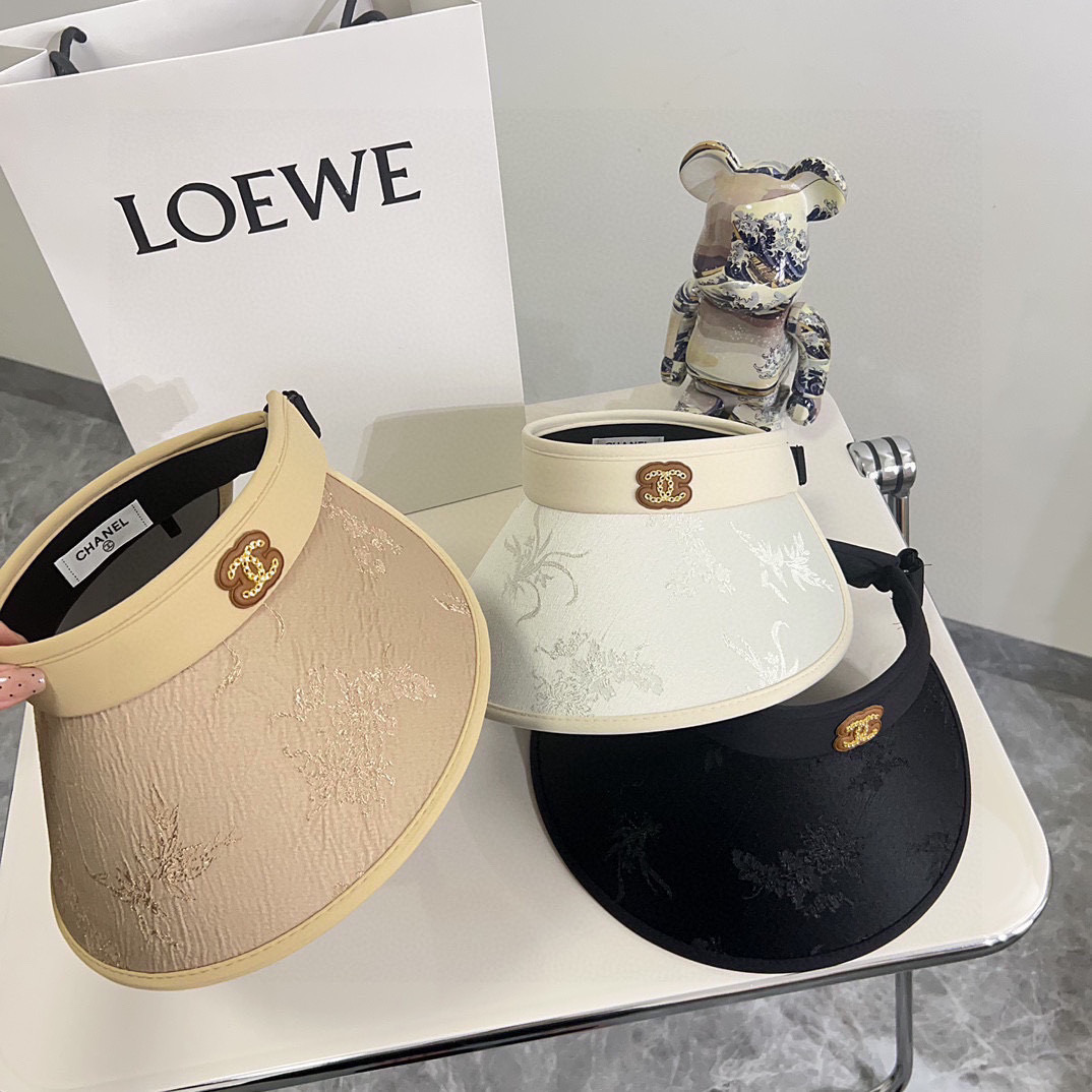 💛配防尘袋 【CHANEL香奈儿】2025夏季新款小香遮阳帽空顶帽，大牌出货，超方便！好搭！出街必备
