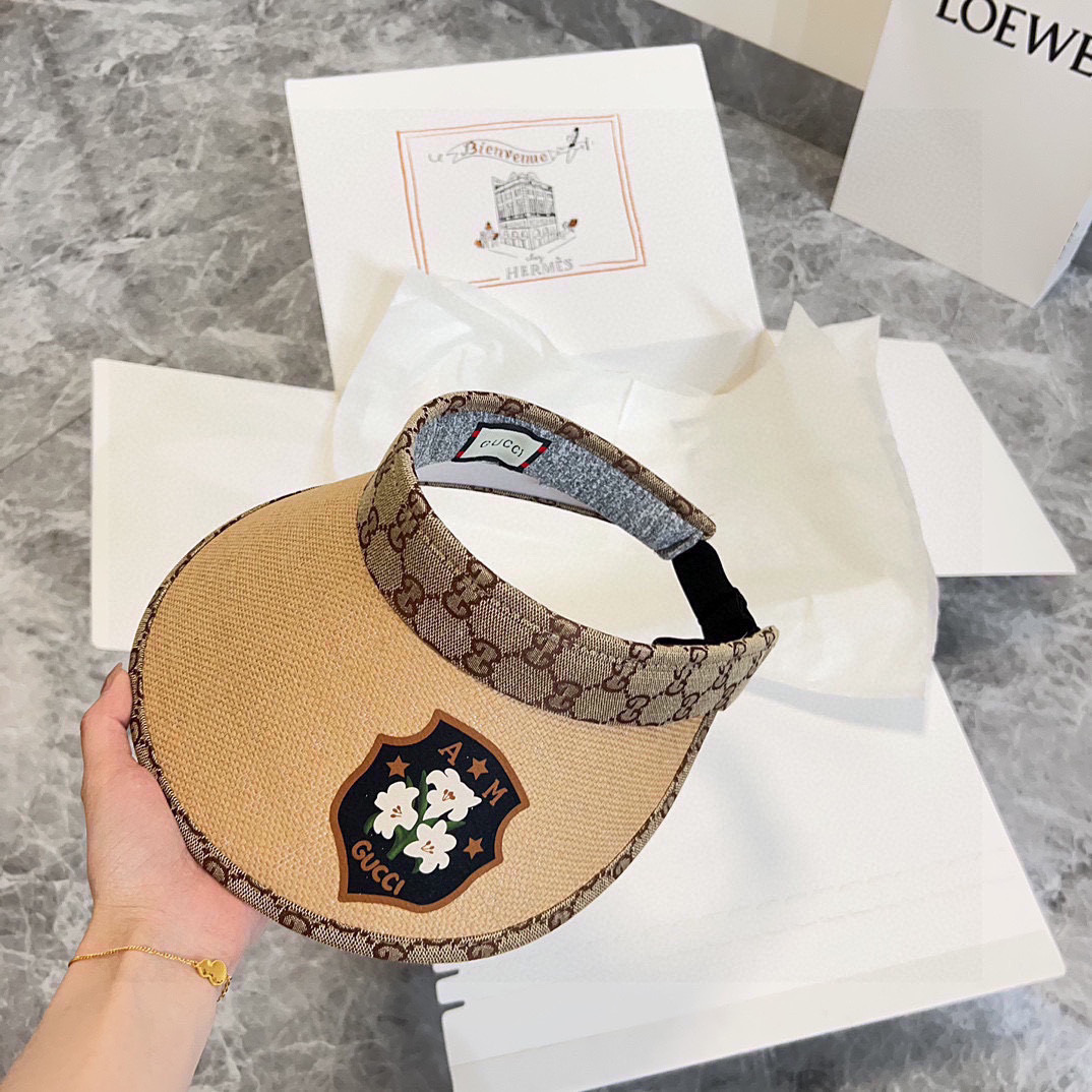 💛配防尘袋 【GUCCI古驰】2025夏季新款拼接独家款遮阳帽空顶帽
男女百搭款～休闲出街神器