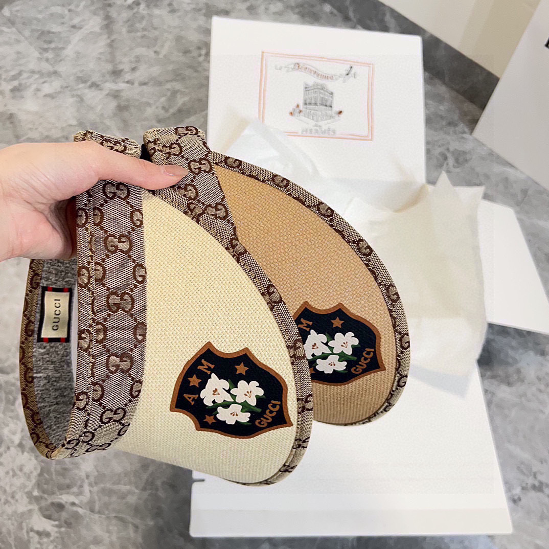 💛配防尘袋 【GUCCI古驰】2025夏季新款拼接独家款遮阳帽空顶帽
男女百搭款～休闲出街神器