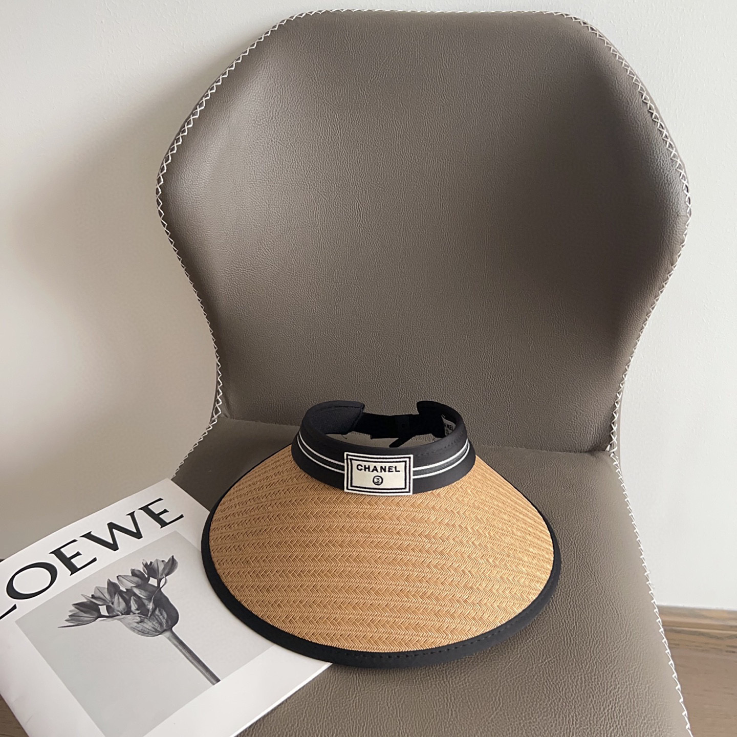 NO:229021,Special dust bag [CHANEL Chanel] 2025 new large-edge small incense sun hat empty top hat, sun versatile ~ casual street artifact hat straw hat fisherman hat baseball hat, hat, chanel, chanel, espadrilles, hats19860909特配防尘袋【CHANEL香奈儿】2025新款大沿小香遮阳帽空顶帽,遮阳百搭～休闲出街神器帽子草帽渔夫帽棒球帽,帽子,chanel,chanel,espadrilles,hats,hat